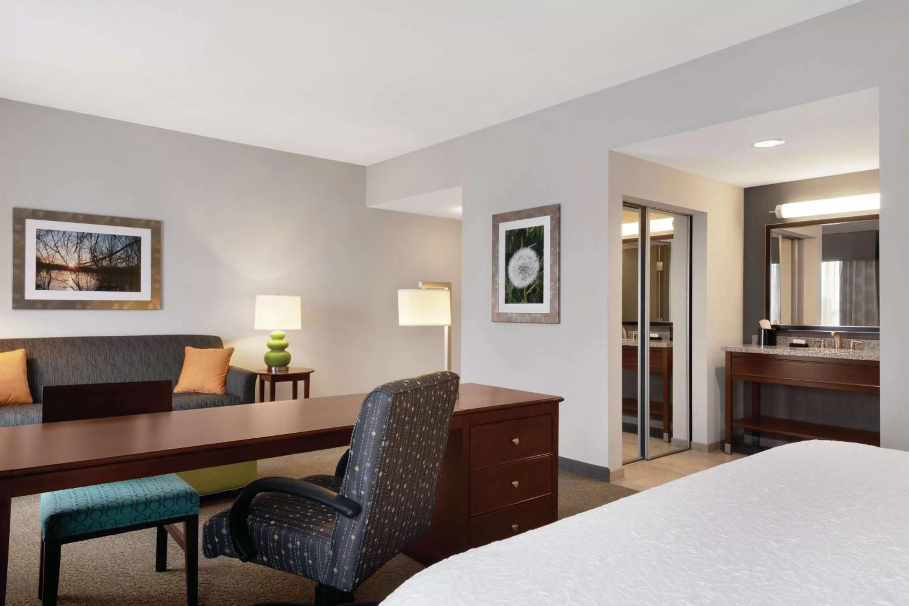 King Studio Suite - Non Smoking in Hampton Inn & Suites Mishawaka/South Bend at Heritage Square