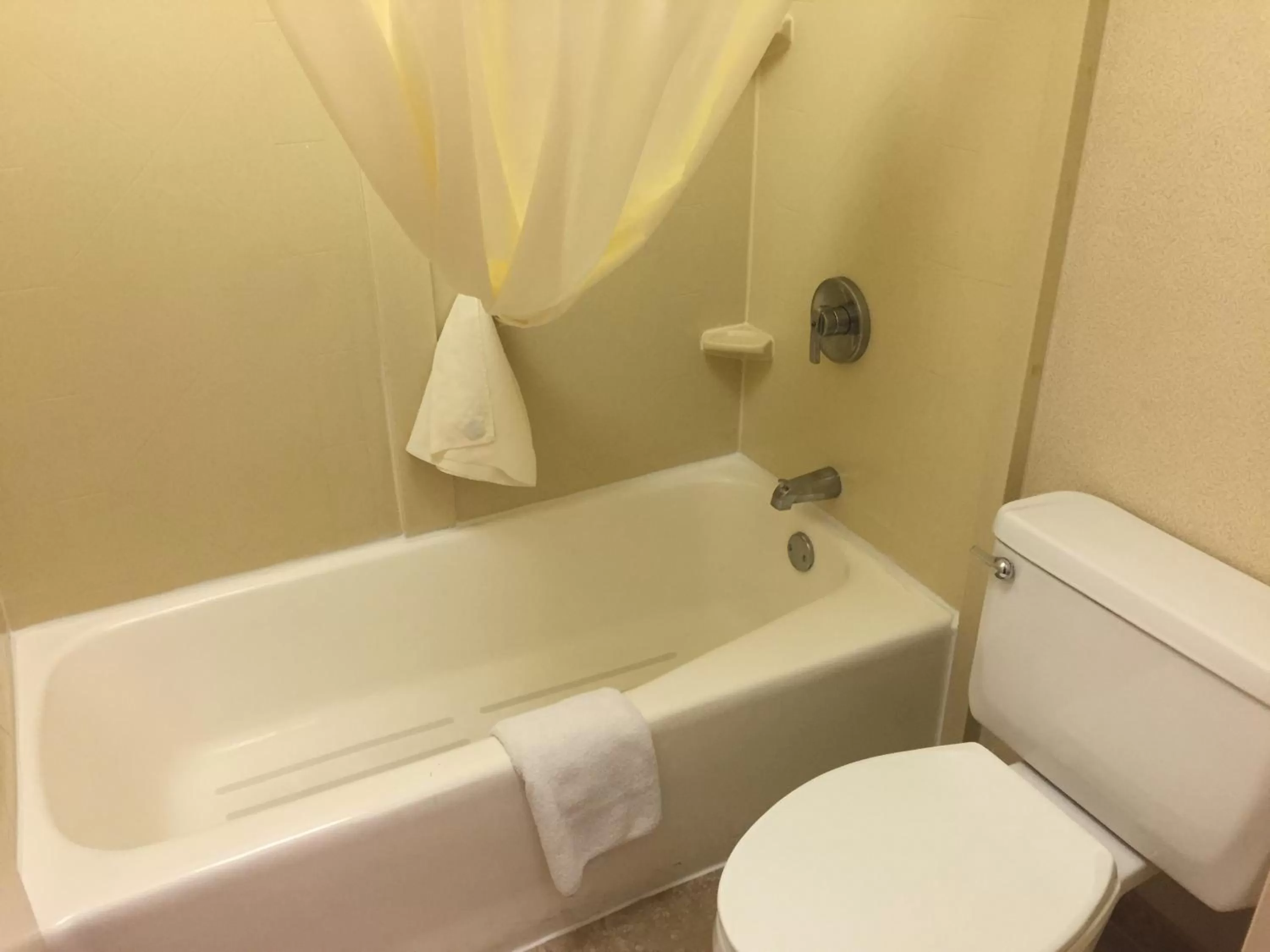 Double Room - Non-Smoking  in Days Inn & Suites by Wyndham Albuquerque North