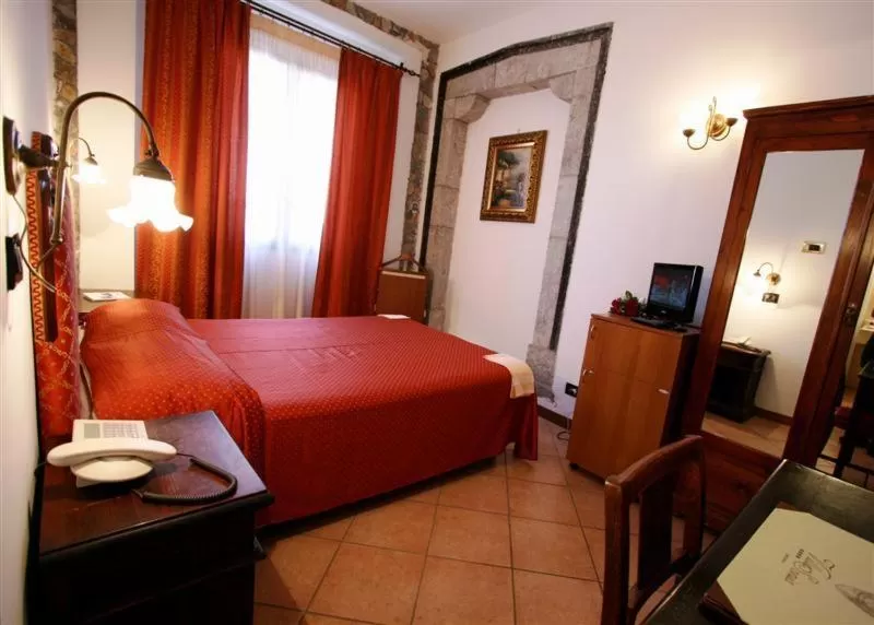 Double Room with Small Double Bed - single occupancy in Hotel Villa Sonia