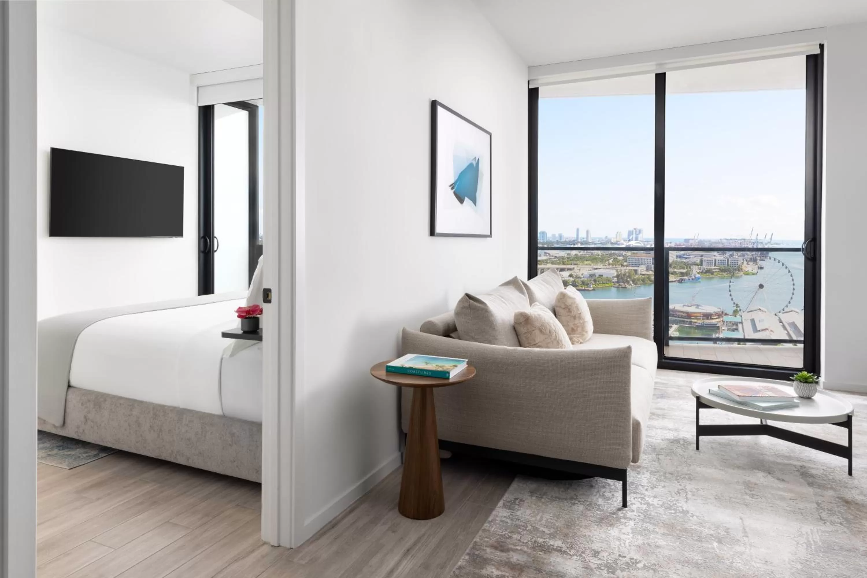 Bed in The Elser Hotel Miami - An All-Suite Hotel