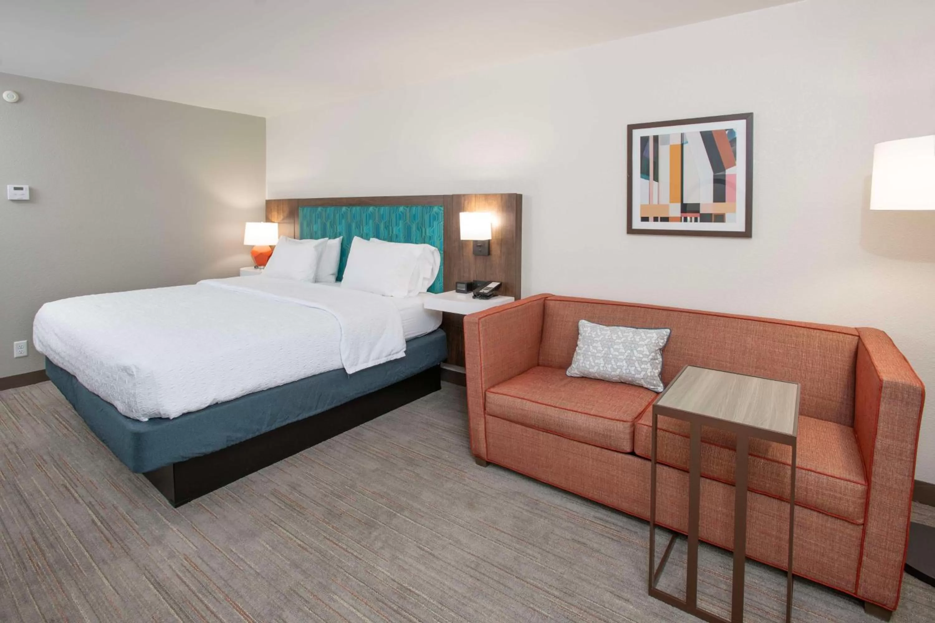 King Room with Sofa Bed - Non-Smoking in Hampton Inn Dry Ridge