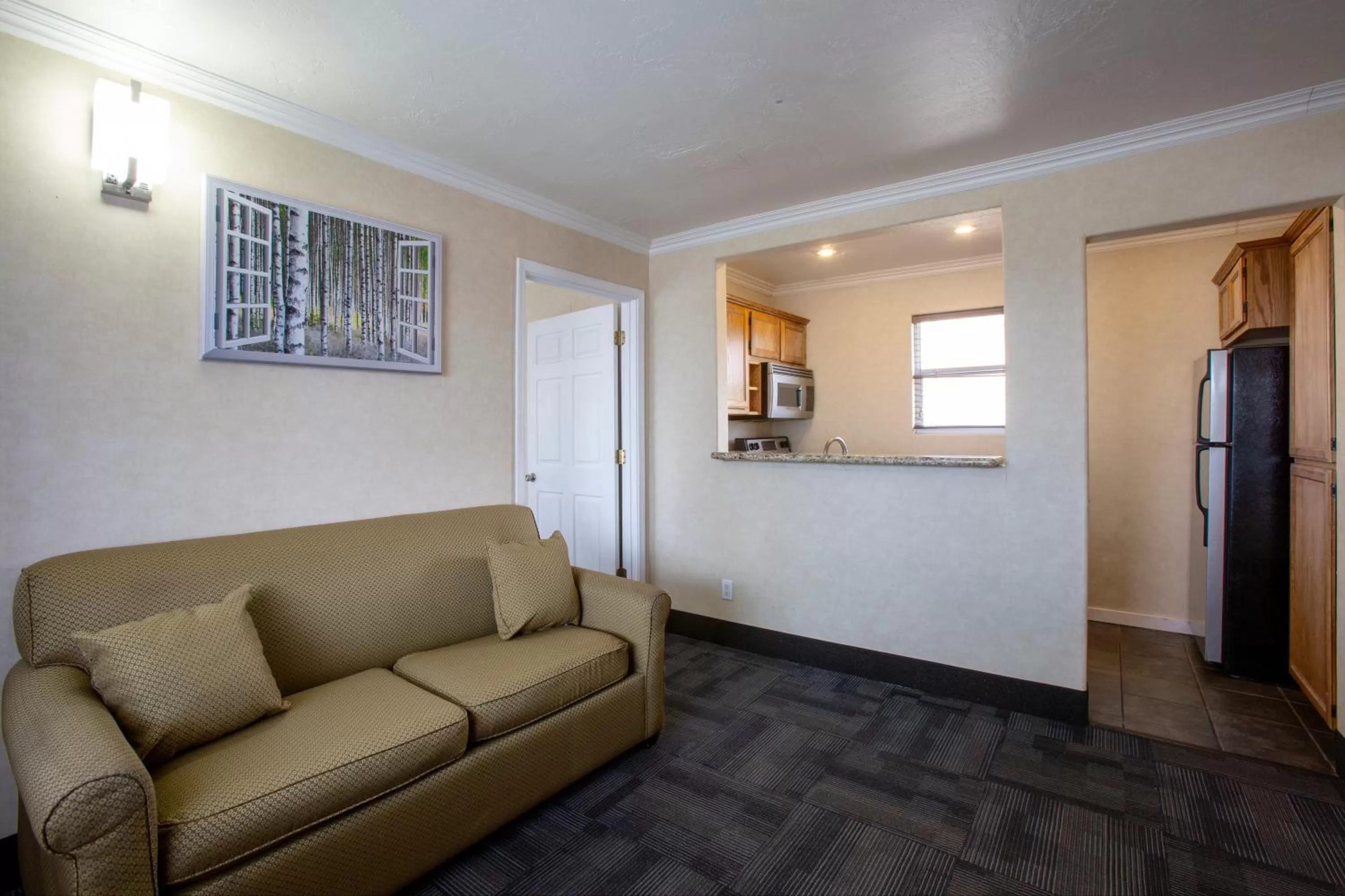 Penthouse Suite in Hotel Aspen Flagstaff/ Grand Canyon InnSuites