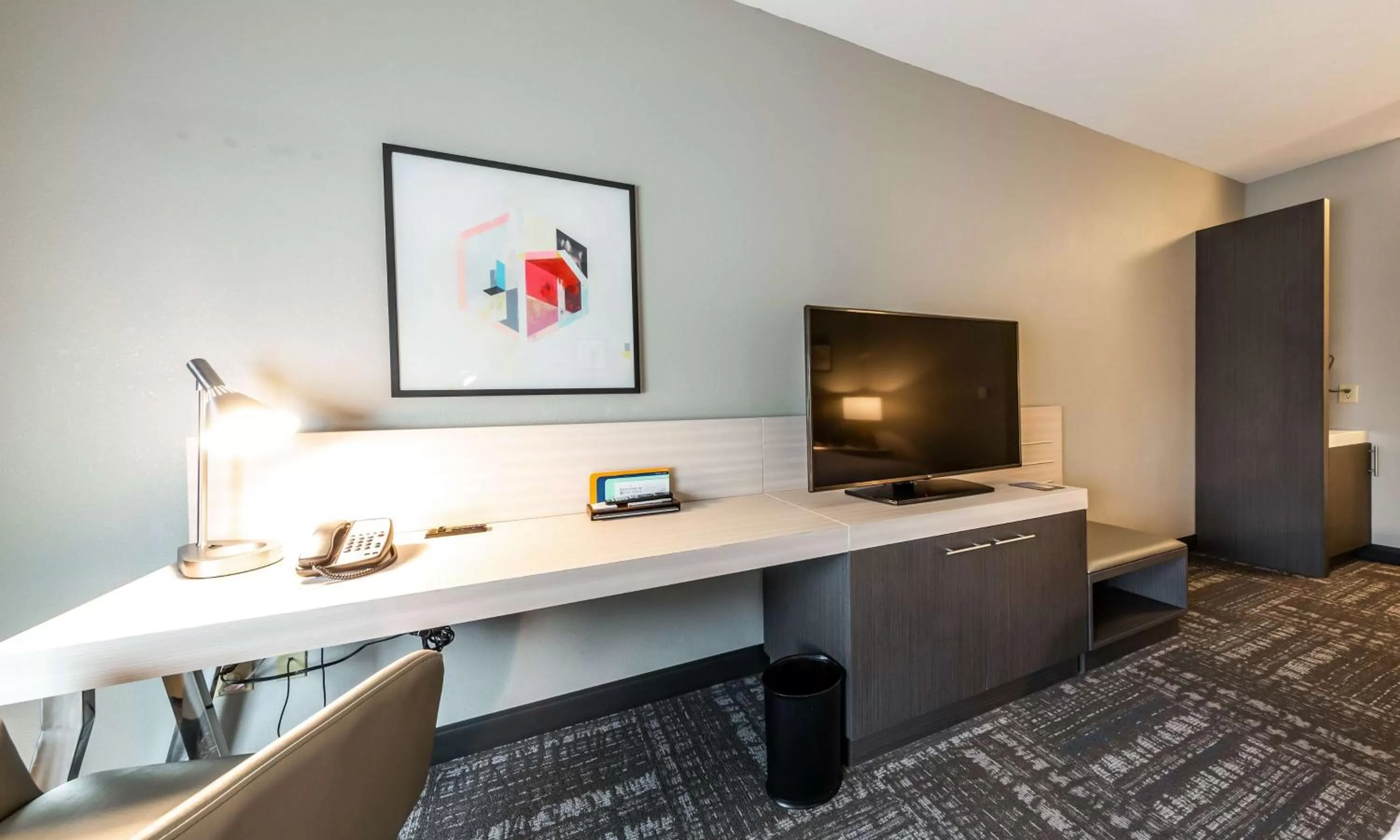 Premium King Room in Hilton Garden Inn Beaumont