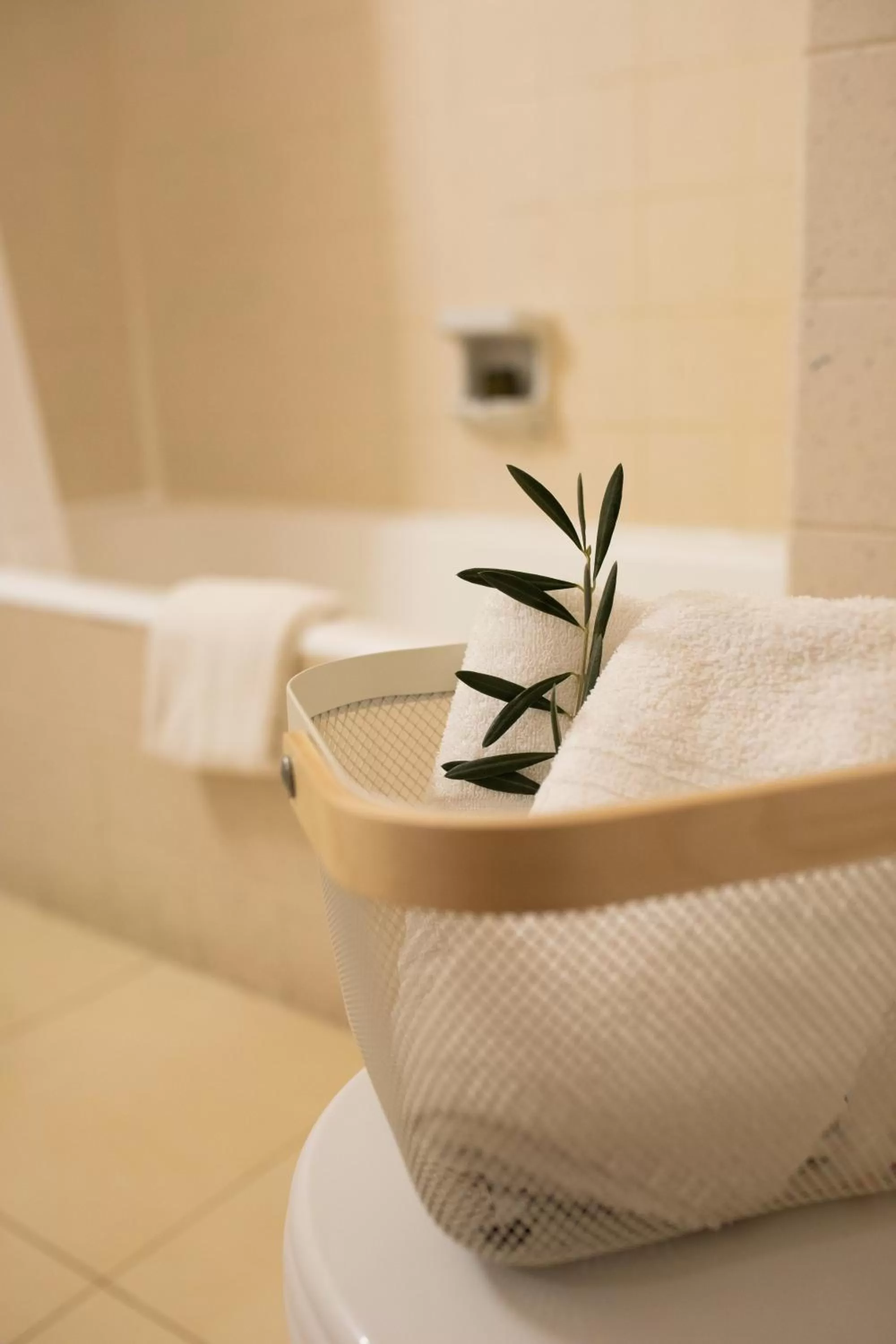 Comfort Double or Twin Room with Partial Sea View  in Hotel Roger de Flor by Seleqtta