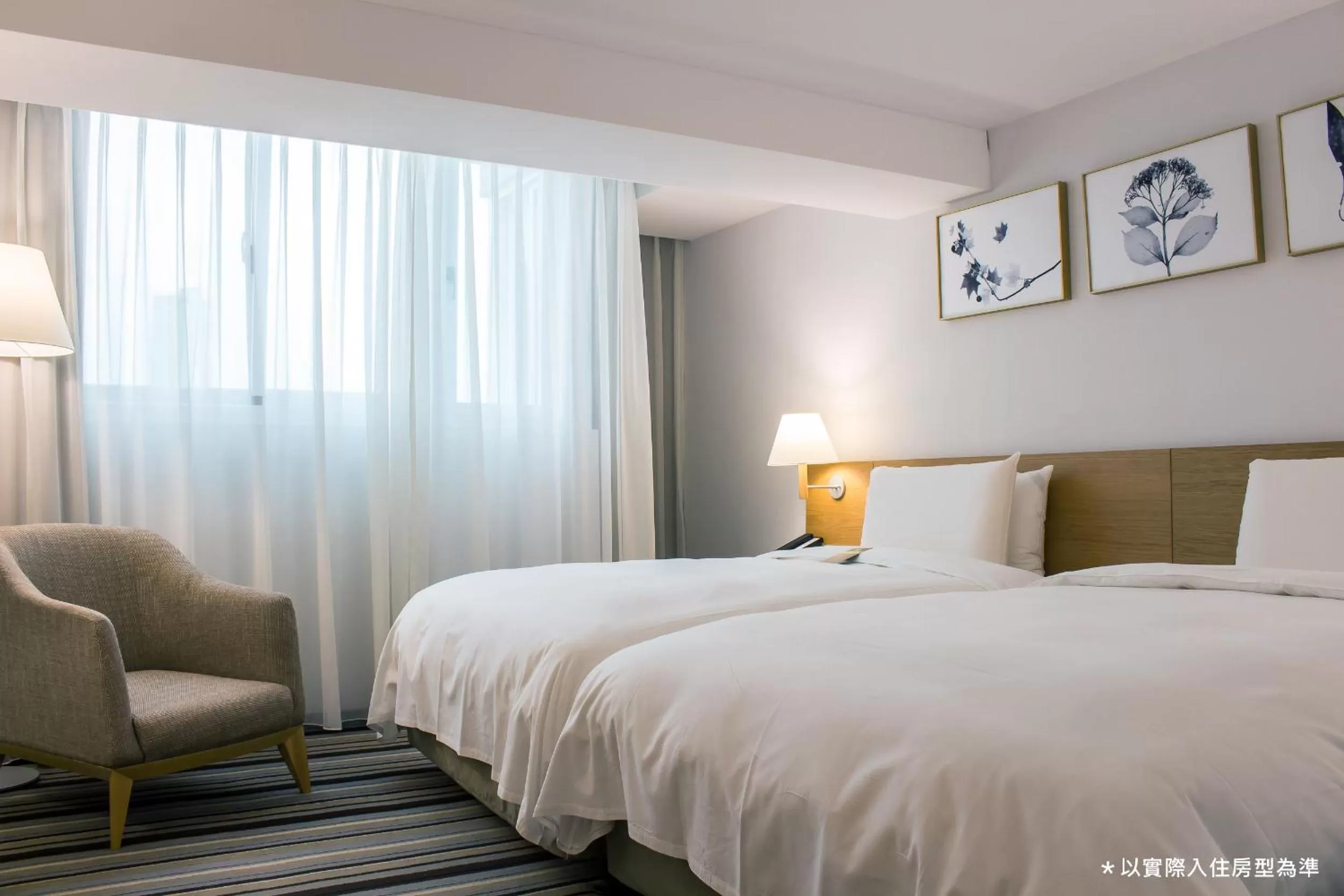 Standard Twin Room in The Carlton Taichung