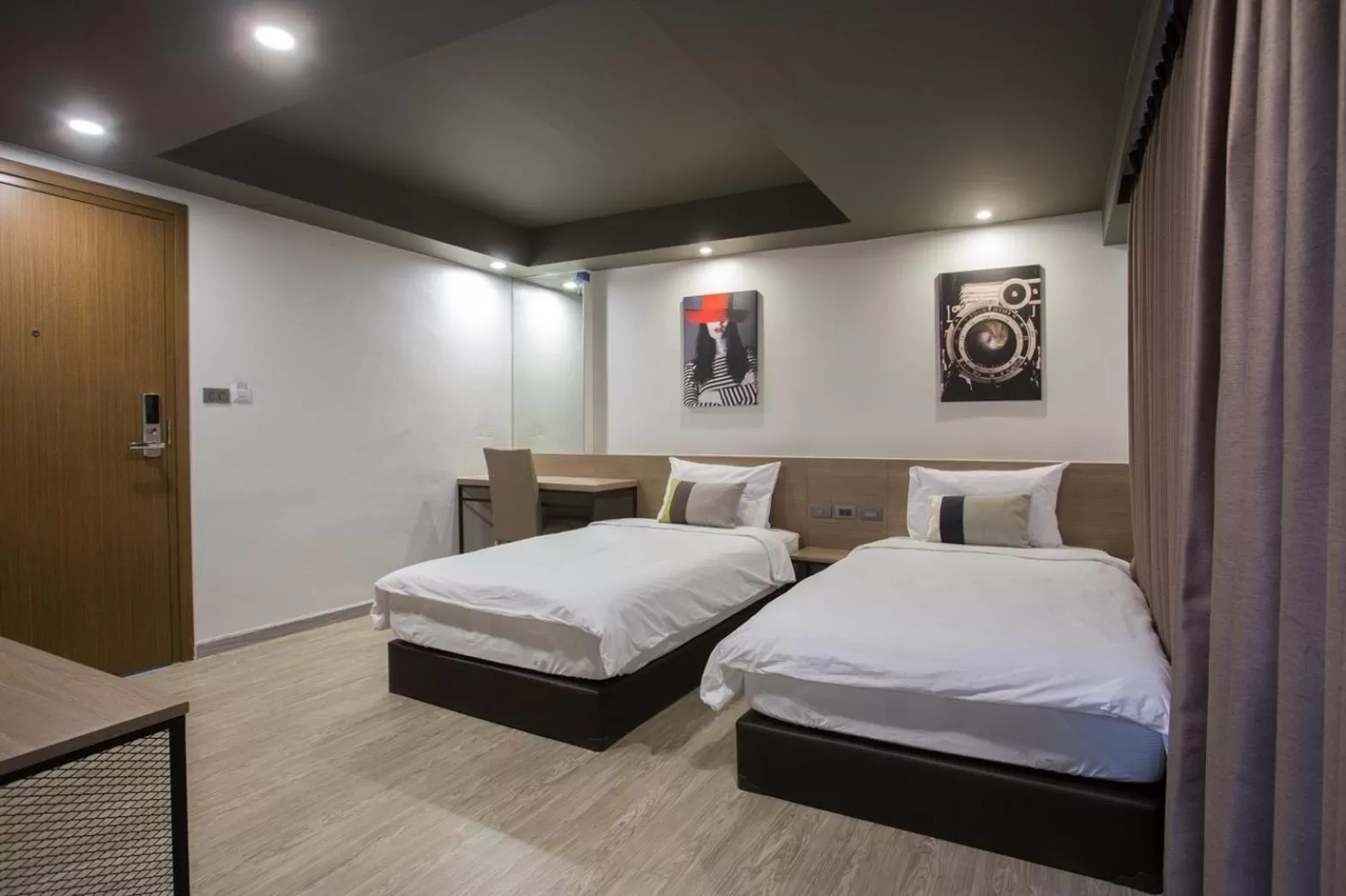 Superior Twin Room in Toptel Thaphra - ท็อปเทล ท่าพระ