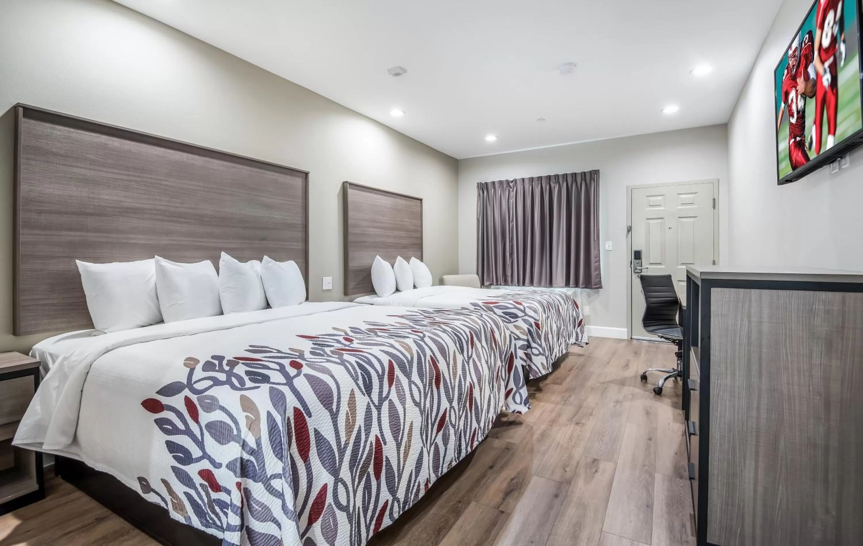 Deluxe Room with Two Queen Beds Non-Smoking in Red Roof Inn & Suites Mobile SW - I-10