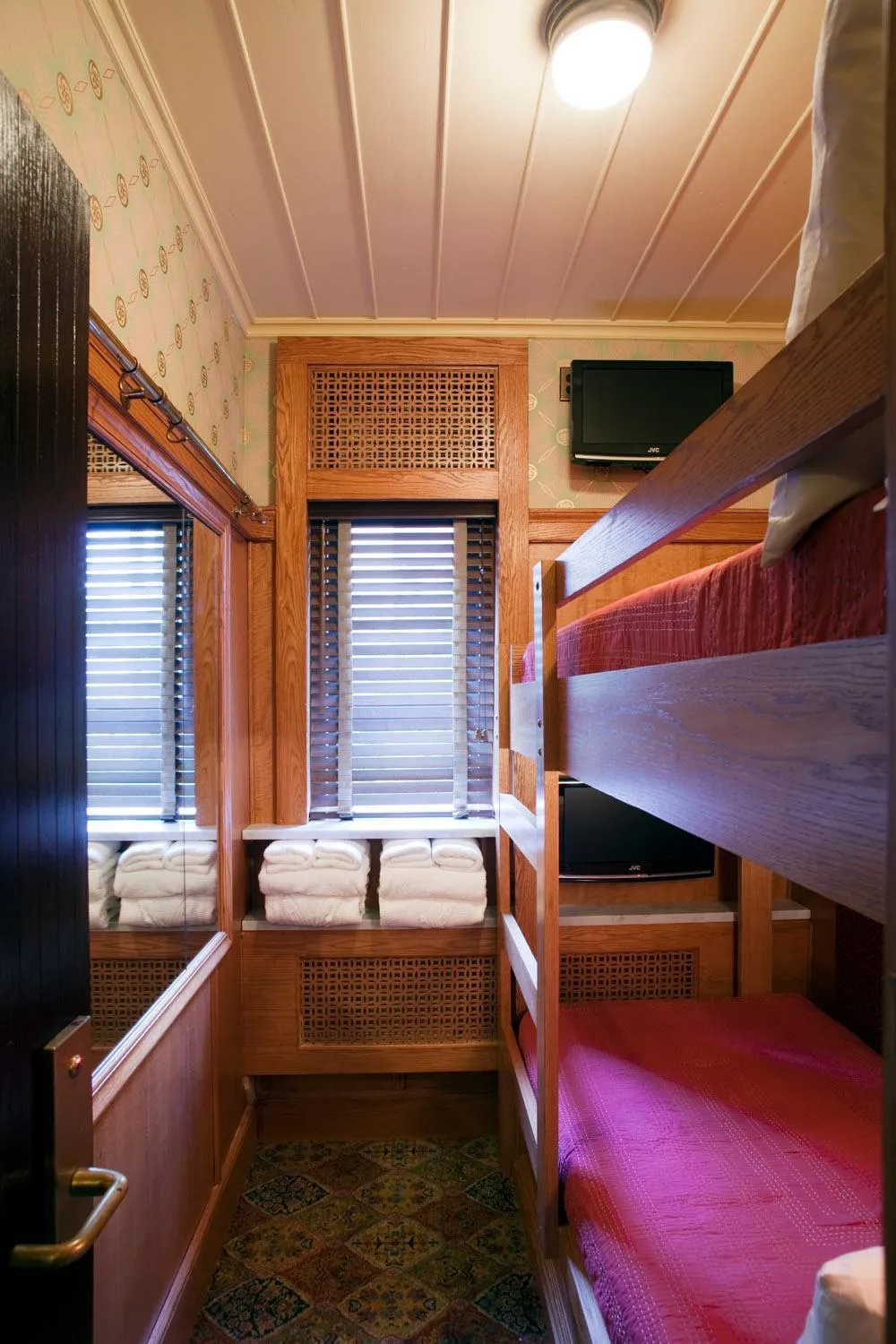 Bunk Bed Cabin with shared bathroom in The Jane Hotel