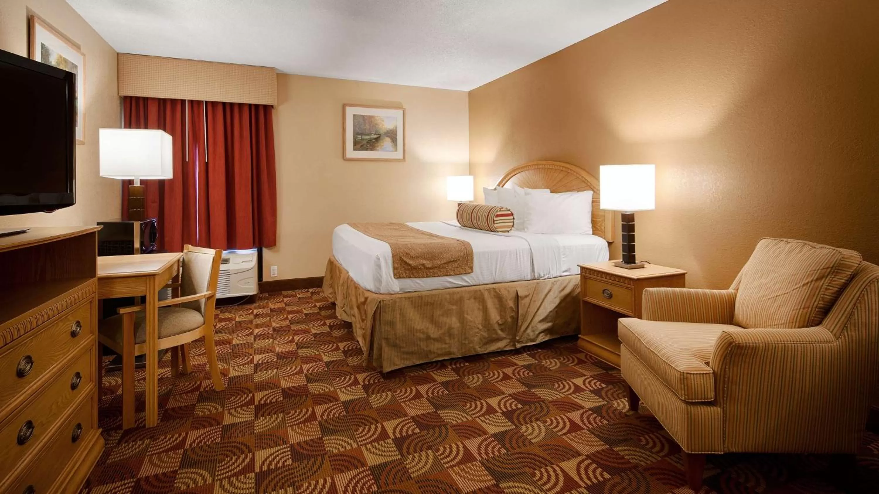 King Room - Disability Access in Best Western Martinsville Inn