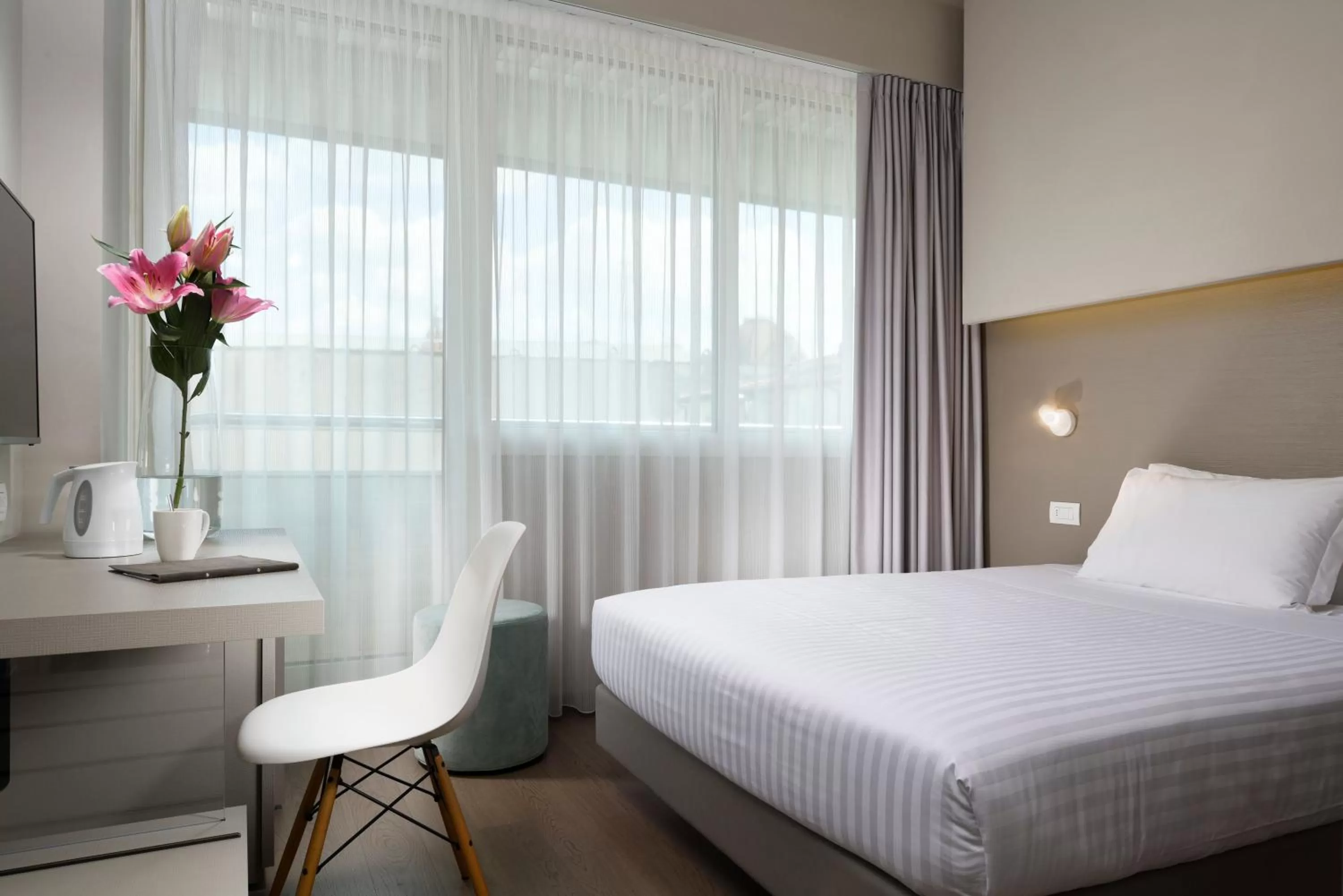 Budget Double Room in Hotel Glance In Florence