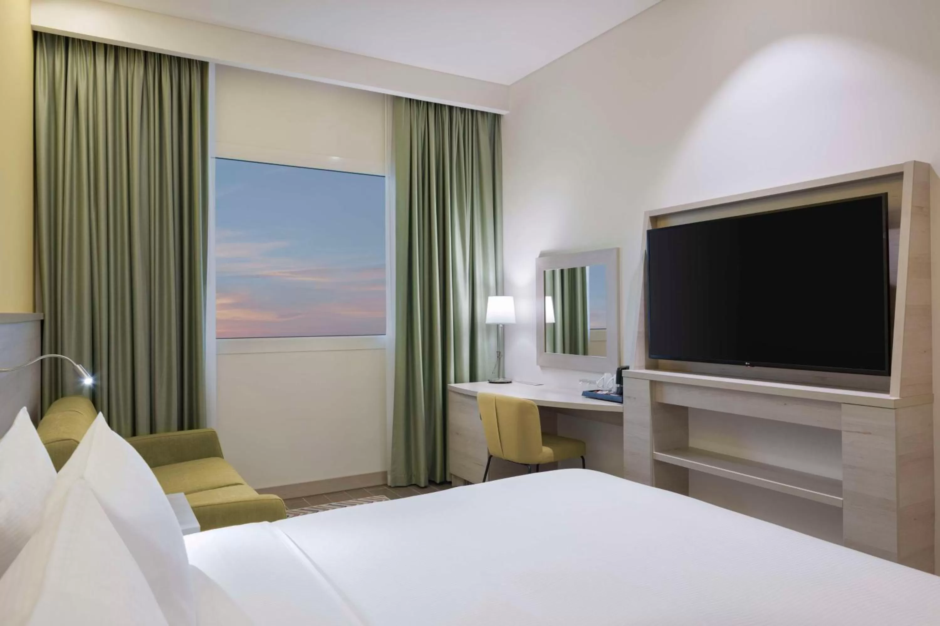 King Room in Hampton By Hilton Doha Old Town