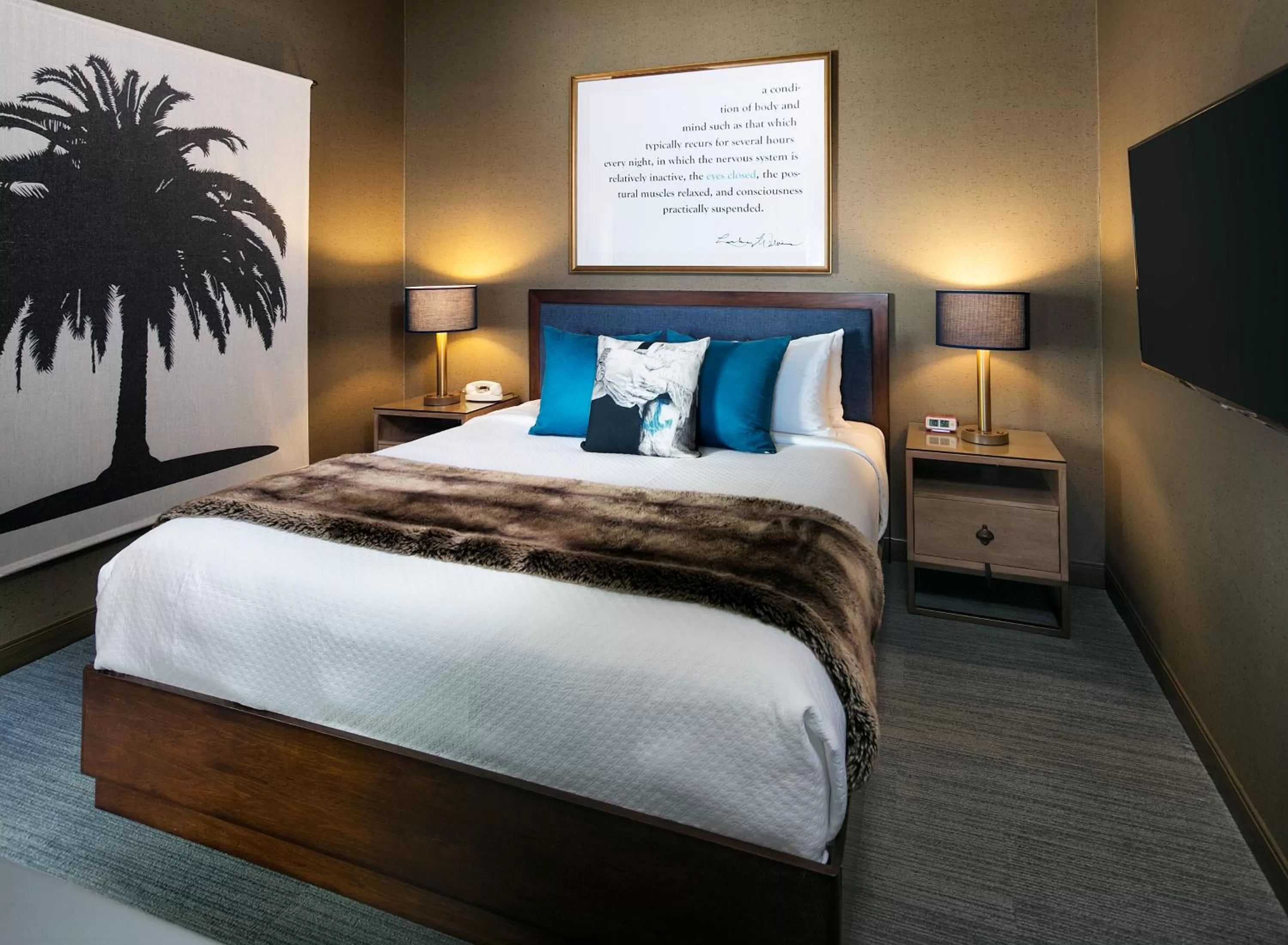 King Room ADA with City View in Hotel Hermosa