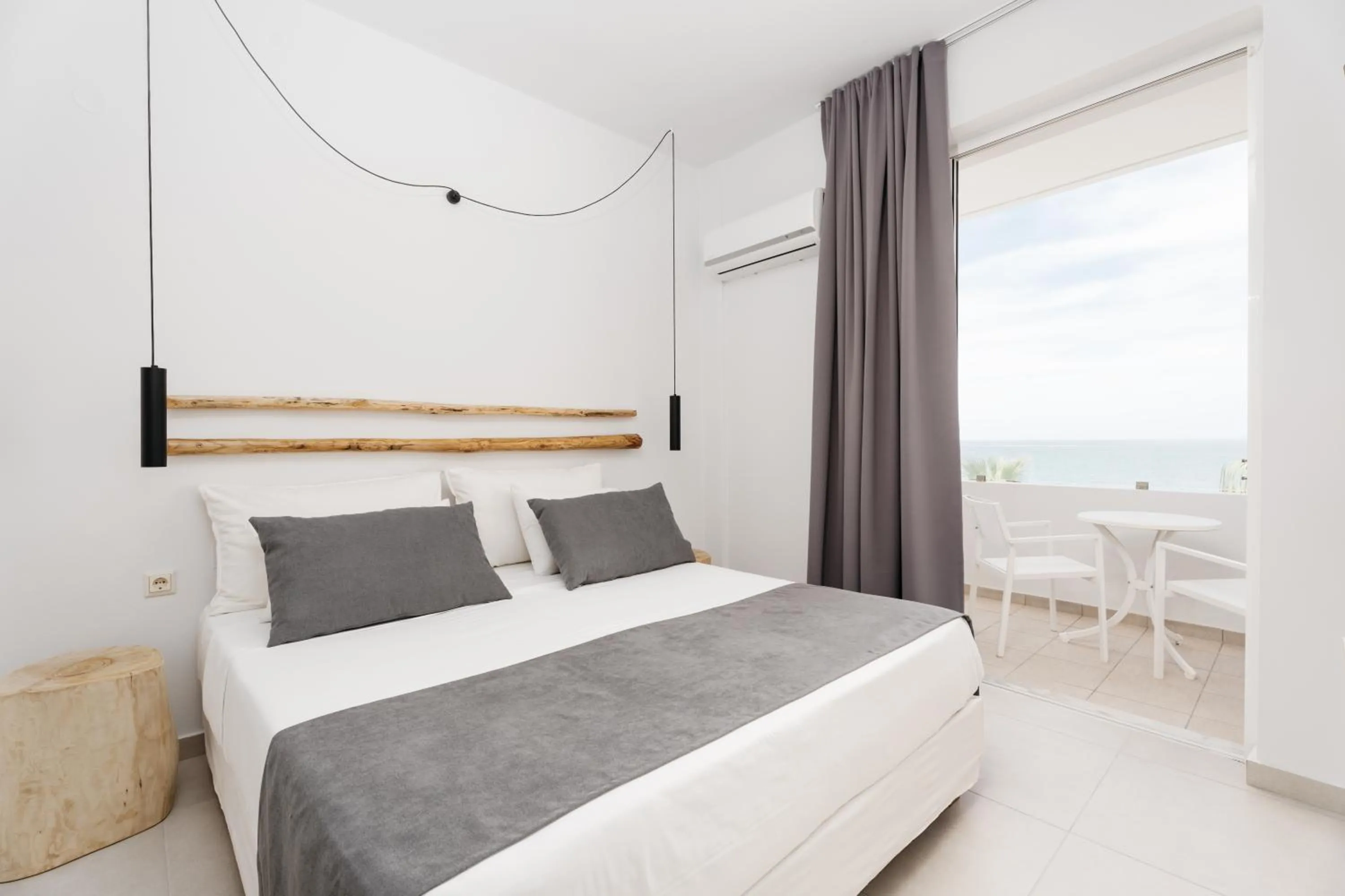 Classic Double Room with Sea View in Petradi Beach Lounge Hotel