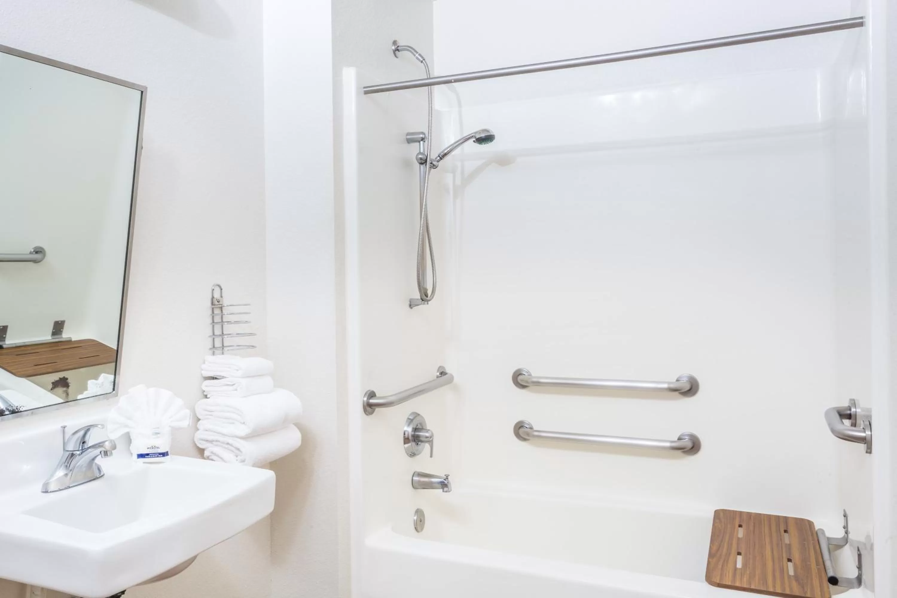 Suite with Two Queen Beds - Mobility Access/Non-Smoking in Microtel Inn & Suites by Wyndham Salt Lake City Airport