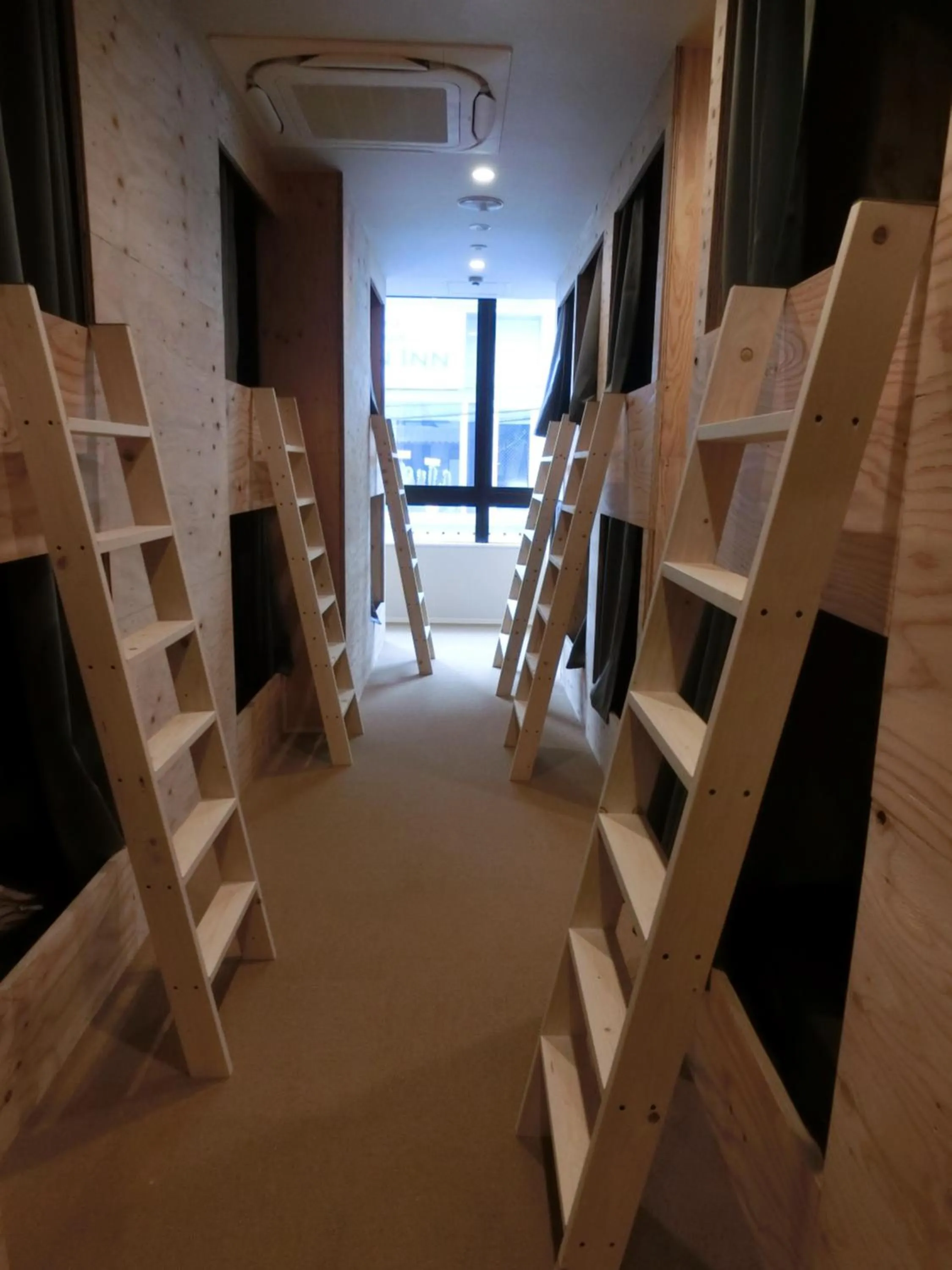 Bunk Bed in Female Dormitory Room   in Guesthouse Akicafe Inn