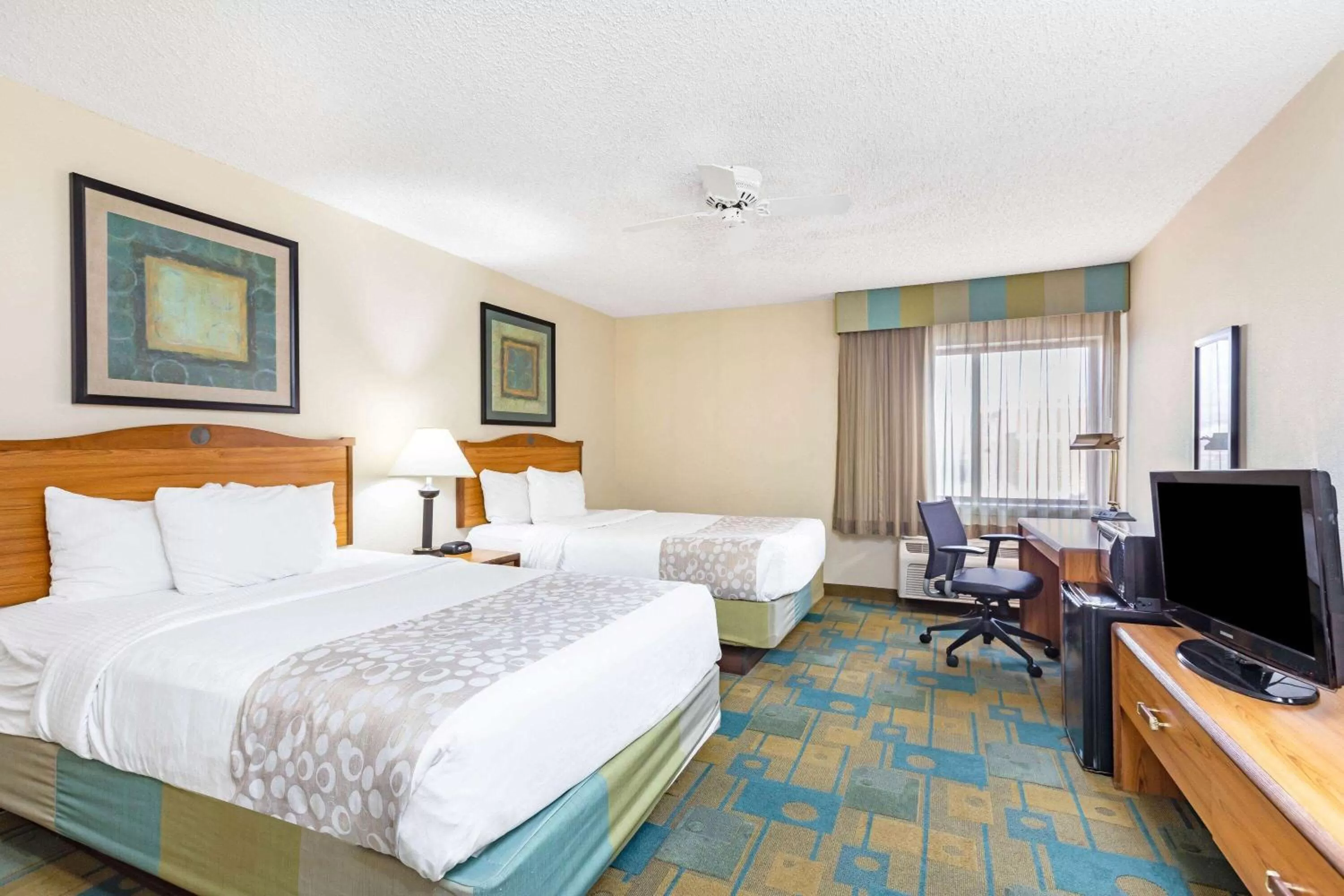 Deluxe Double Room with Two Double Beds - Non-Smoking in La Quinta by Wyndham El Paso East