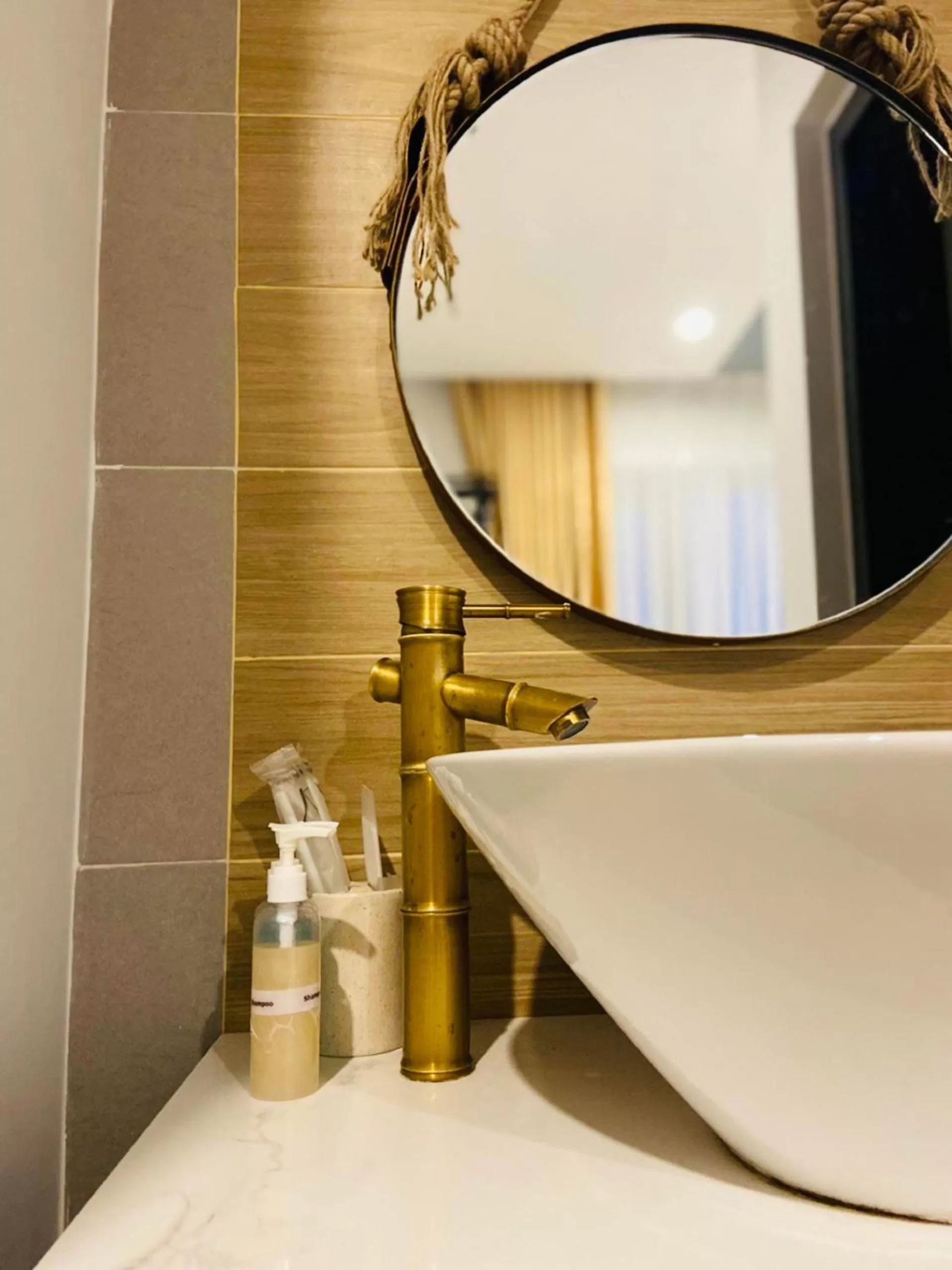 Deluxe Double or Twin Room in Maison Khoi Homestay