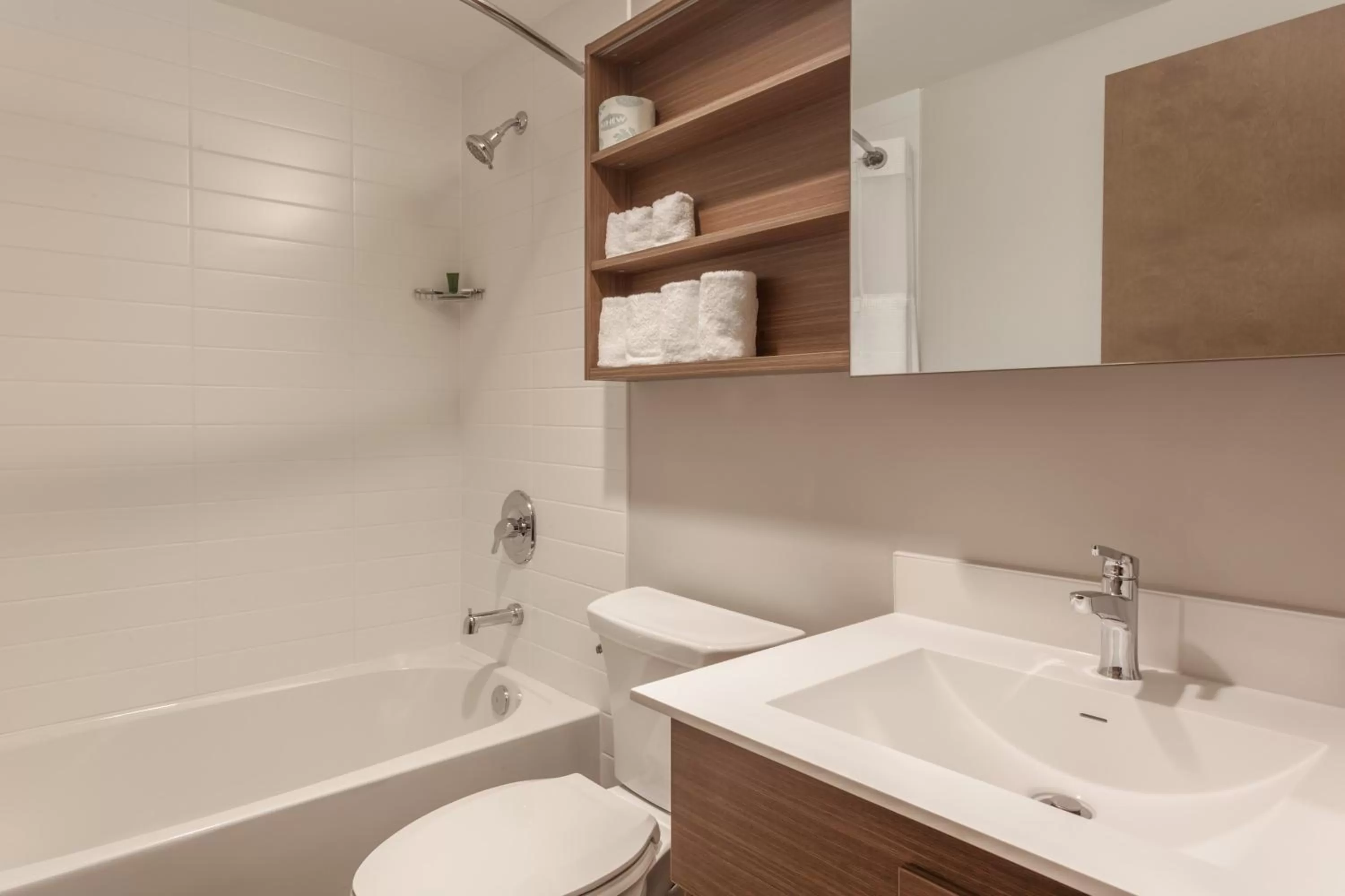 Queen Room with Two Queen Beds and Rainforest View - Non-Smoking in Microtel Inn & Suites by Wyndham Oyster Bay Ladysmith