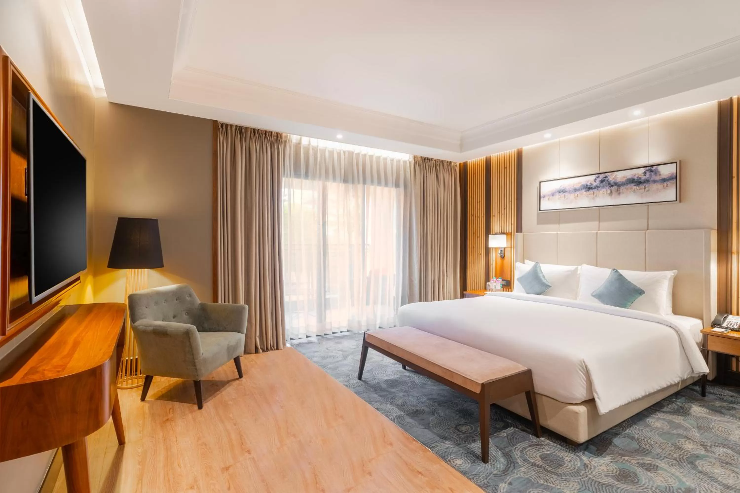 One-Bedroom Suite - single occupancy in Radisson Blu Resort Dharamshala