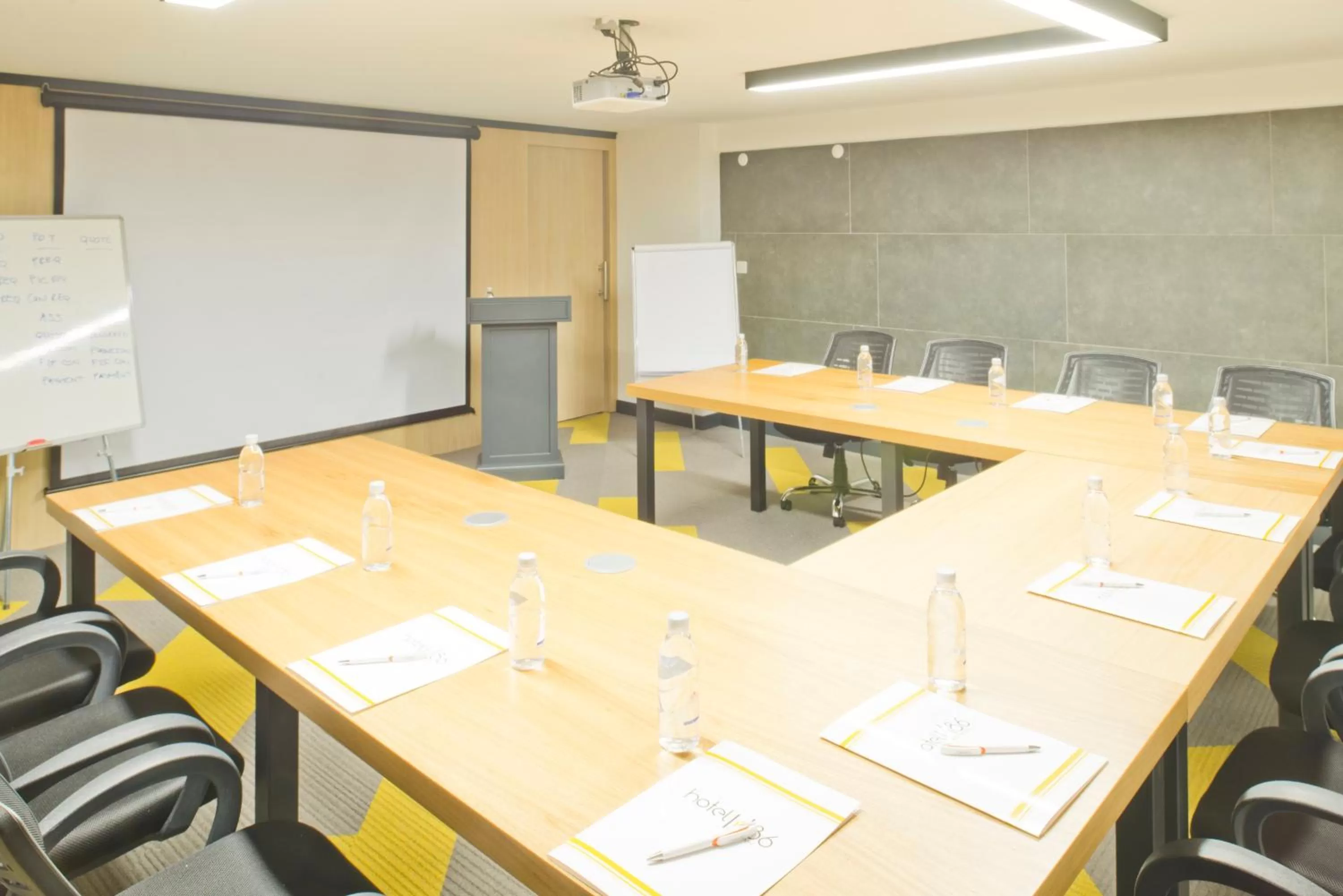 Meeting/conference room in Hotel 86 By Katipoğlu