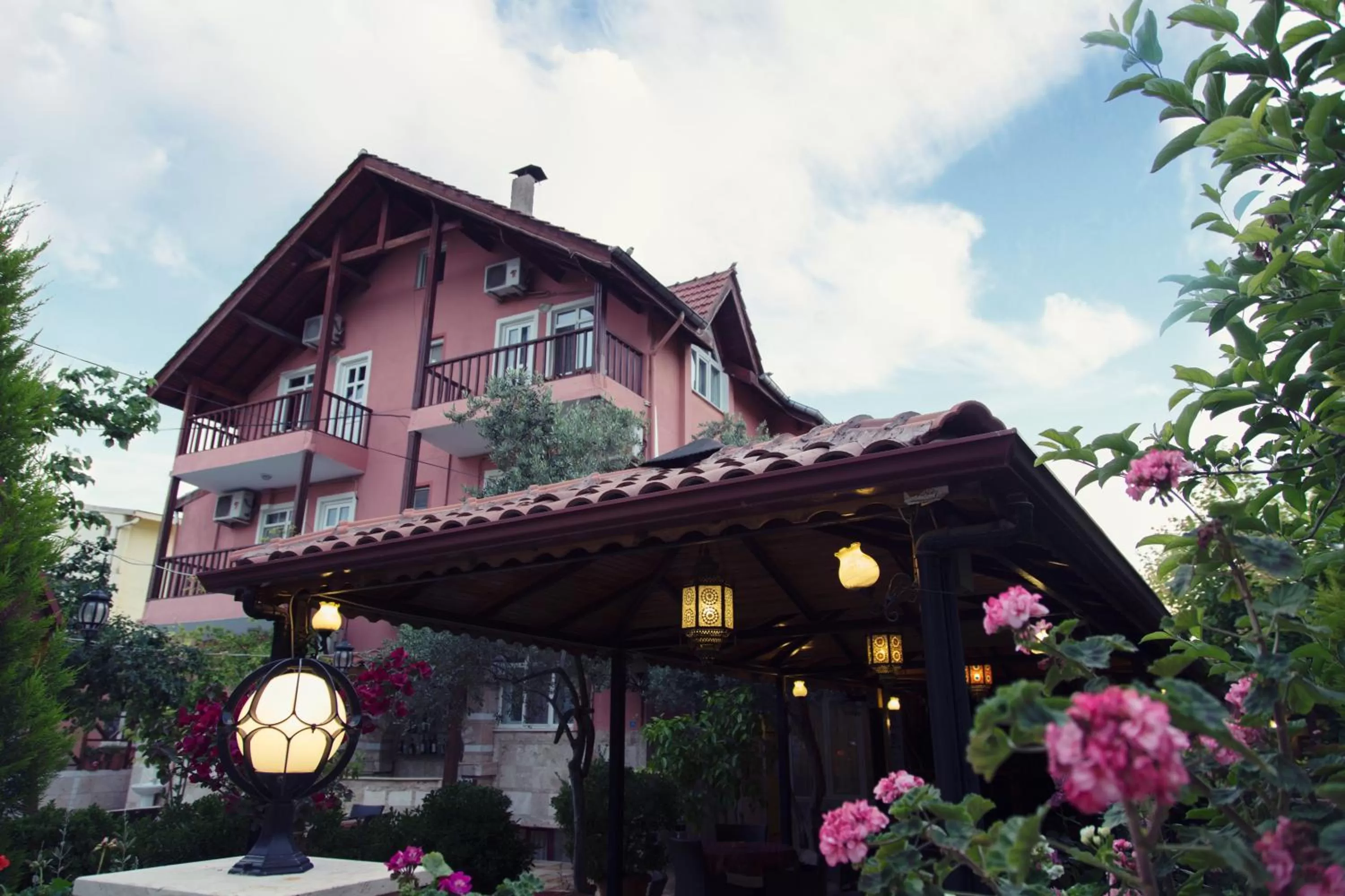 Facade/entrance in Venus Hotel