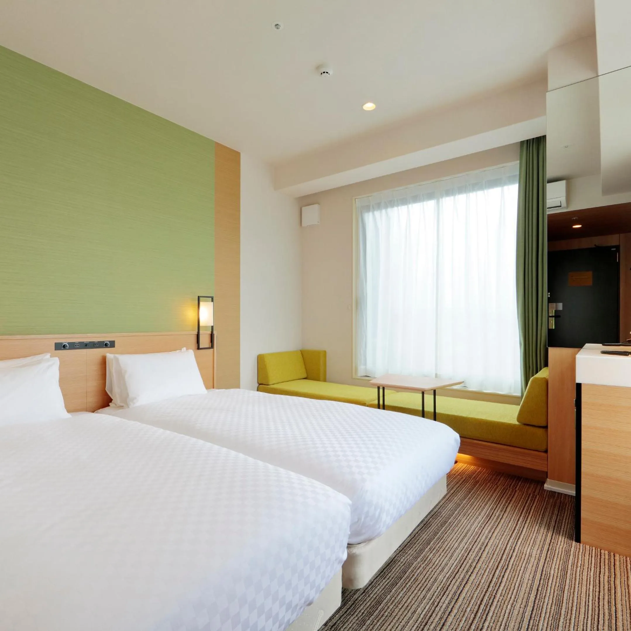 Corner Twin Room - single occupancy in Candeo Hotels Osaka Kishibe