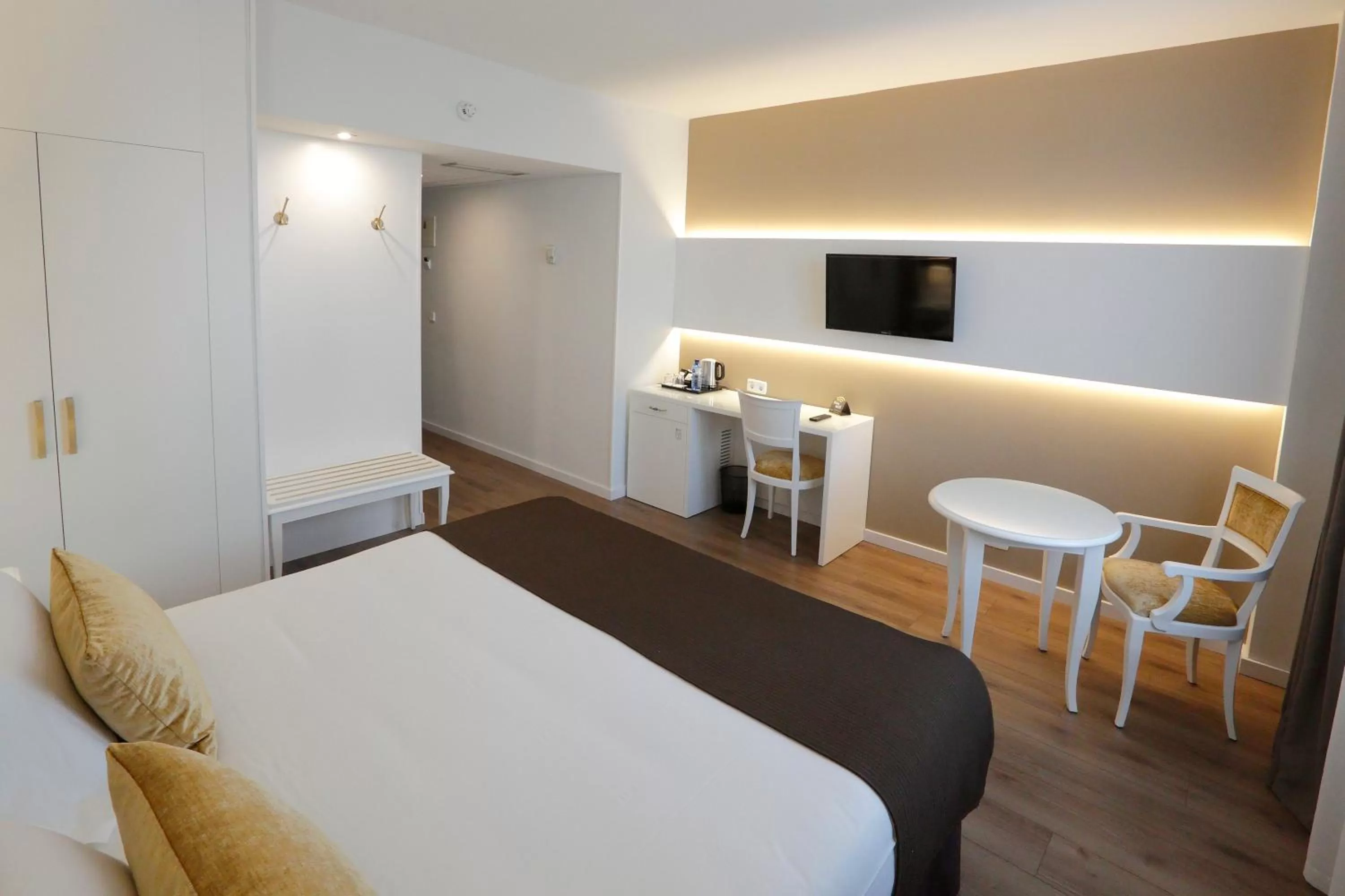 Deluxe King Room in Sercotel Alfonso XIII