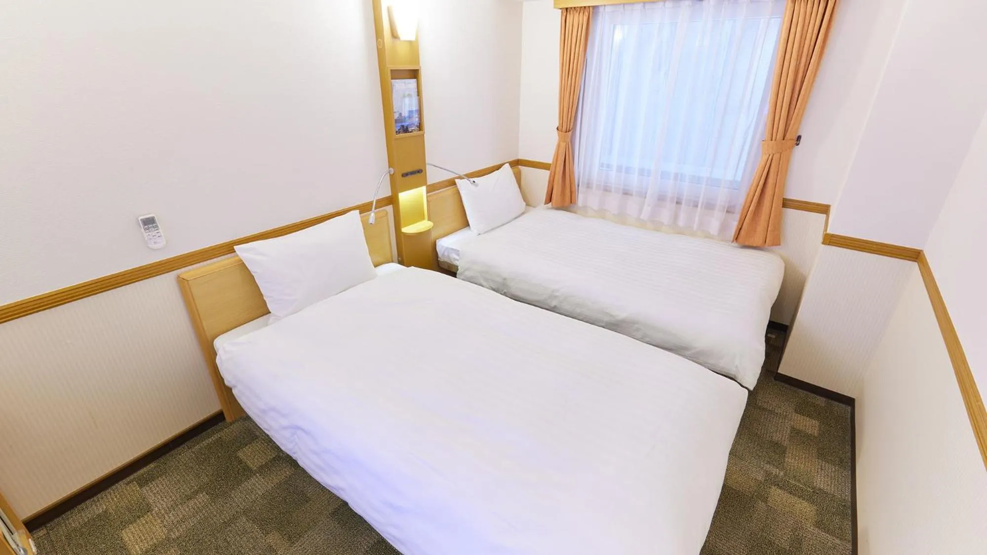 Superior Twin Room - Smoking in Toyoko Inn Chubu International Airport No1