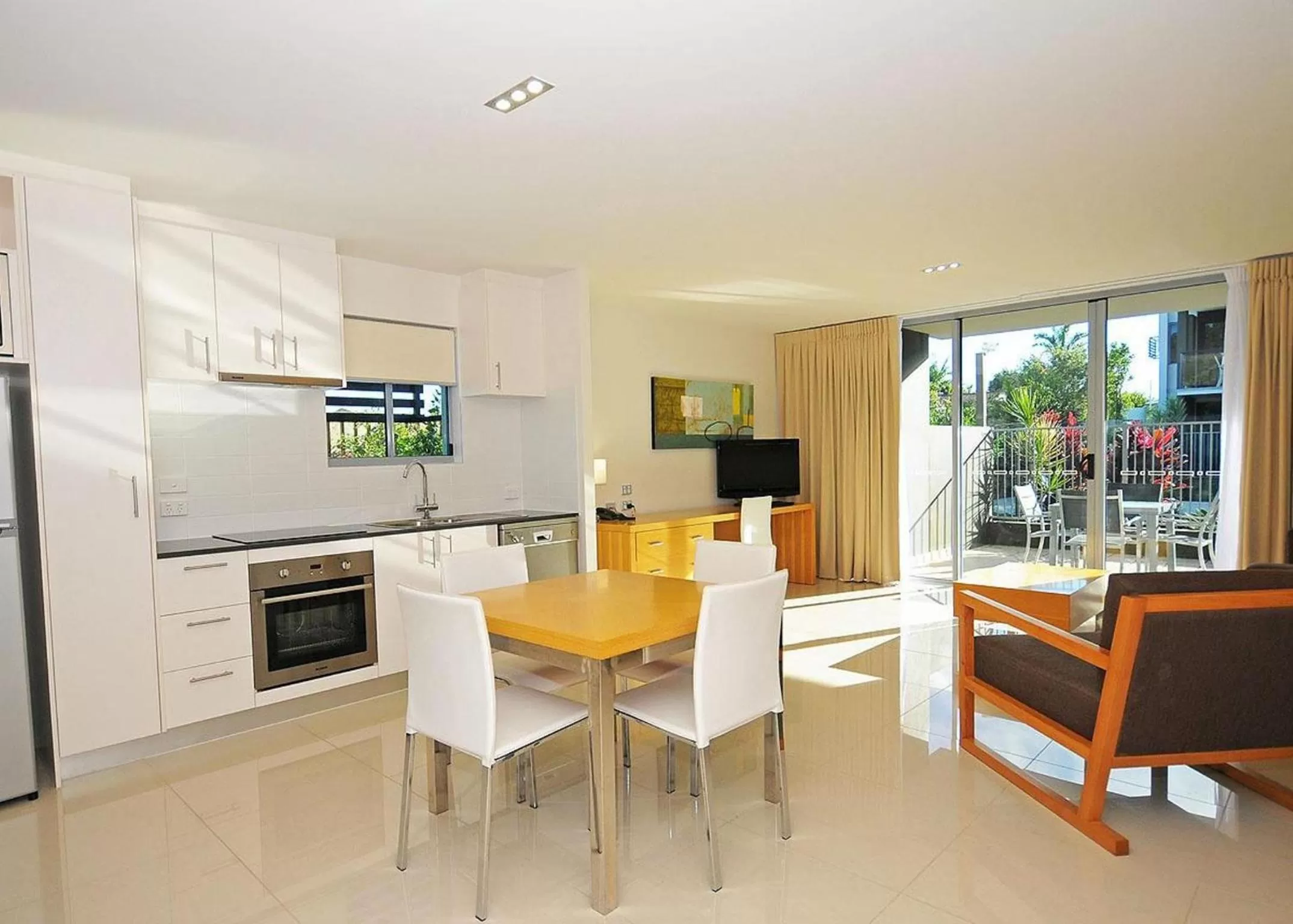 One-Bedroom Suite - Unserviced in Ramada by Wyndham Hervey Bay