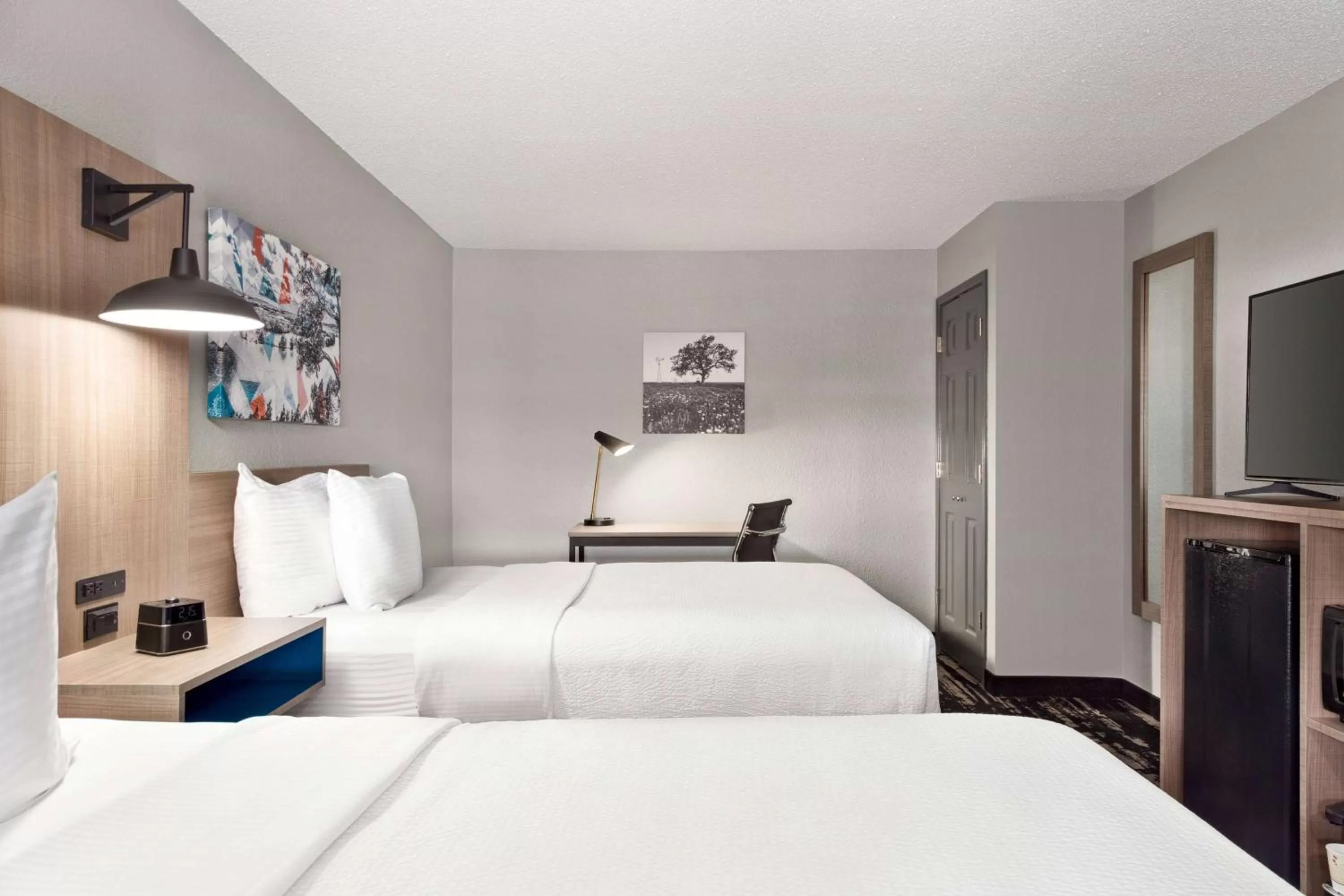 Deluxe Double Room with Two Double Beds - Non-Smoking in La Quinta Inn by Wyndham Temple