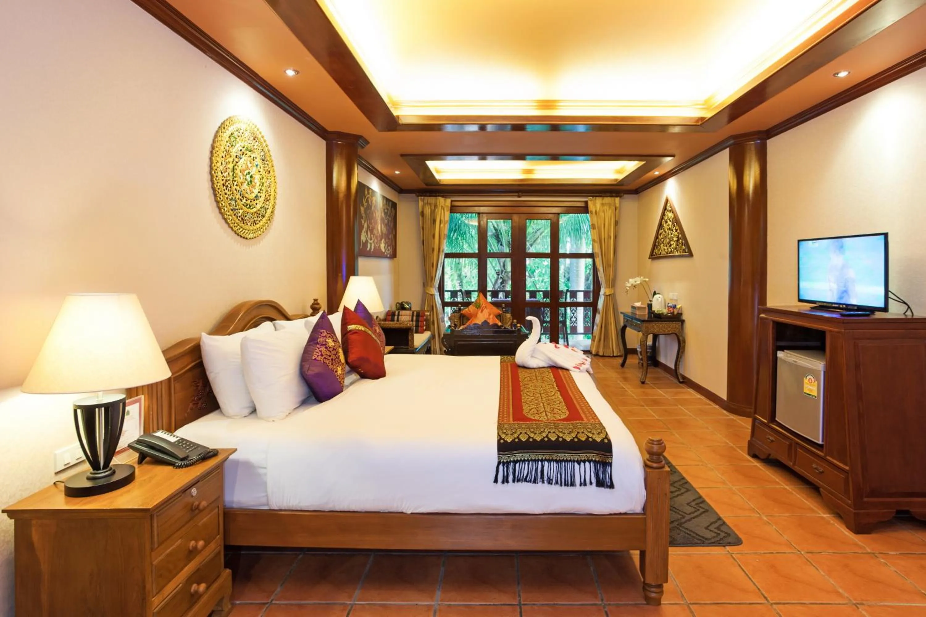 Deluxe Suite Pool View Room with Balcony in Royal Phawadee Village Patong - 2 Minutes walk to the beach