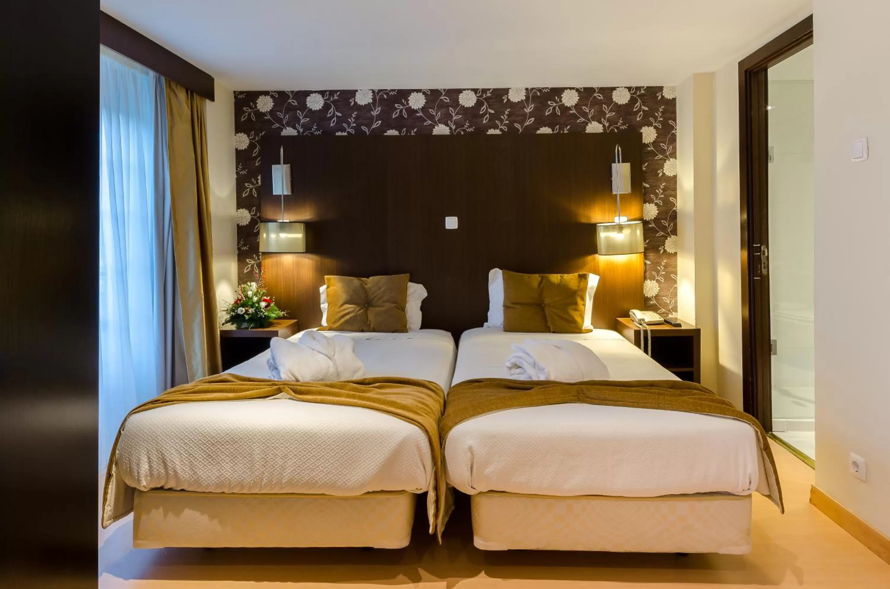 Triple Room in Hotel Duas Nações