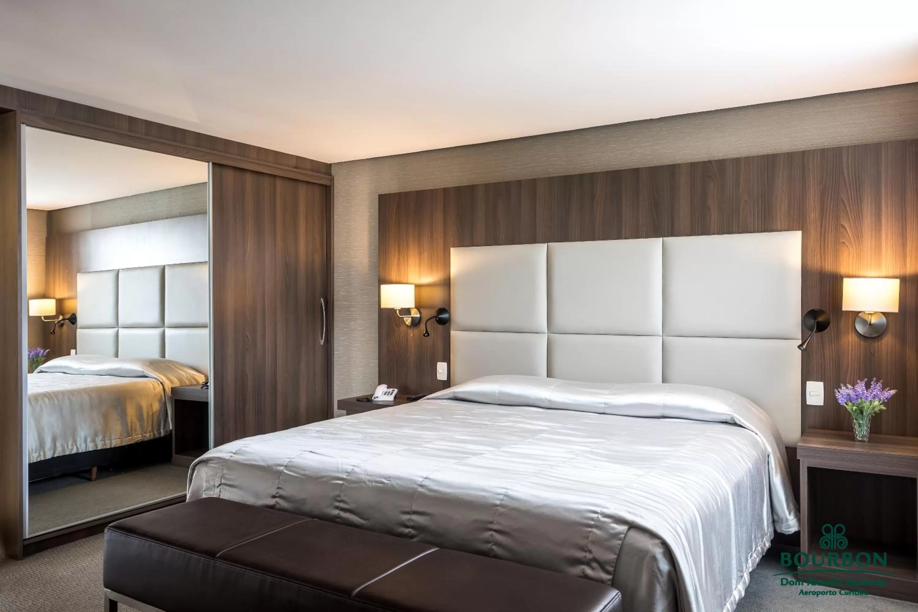 Classic Suite in Bourbon Dom Ricardo Aeroporto Curitiba Business Hotel