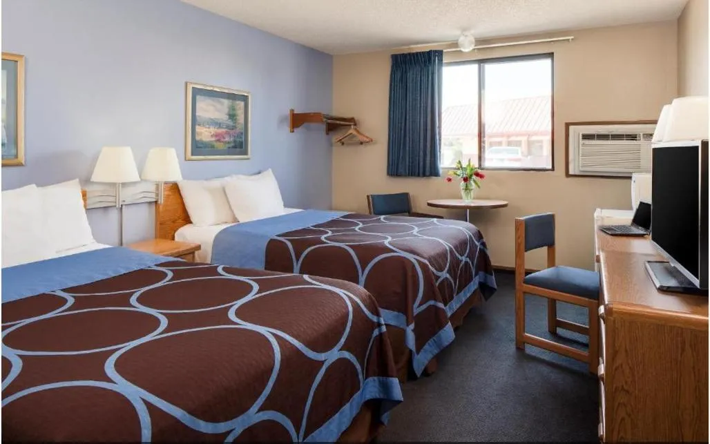 Queen Room with Two Queen Beds - Non-Smoking in Super 8 by Wyndham Manhattan KS