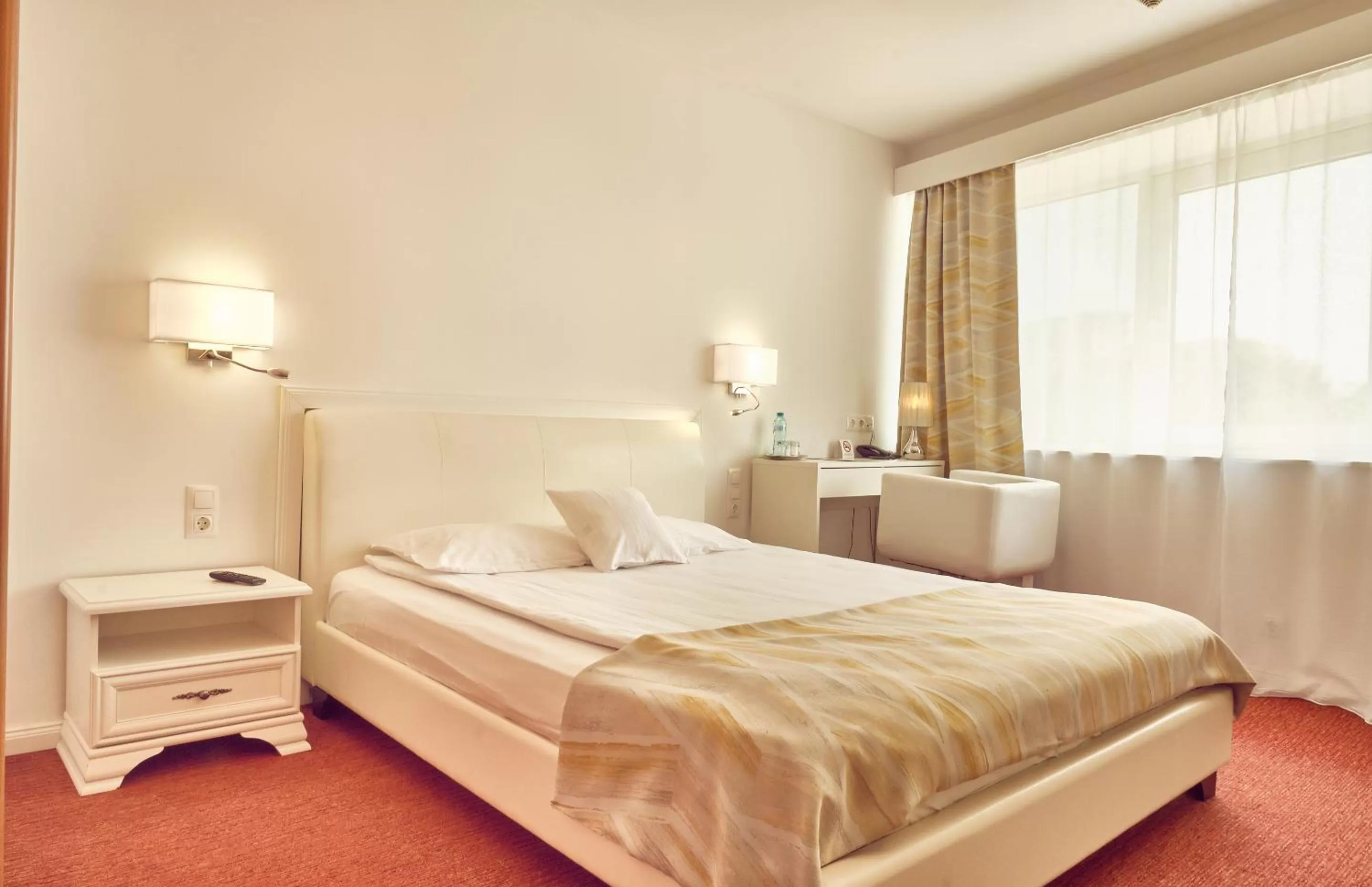 Deluxe Single Room Palace of Parliament view in Continental Forum Bucuresti Palatul Parlamentului