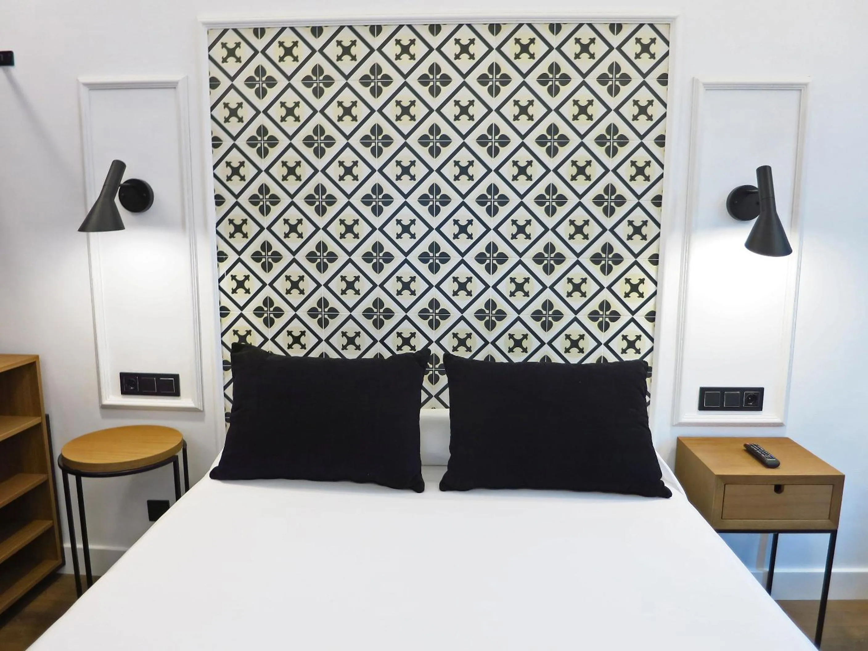 Deluxe Triple Room in Hotel Colón Plaza