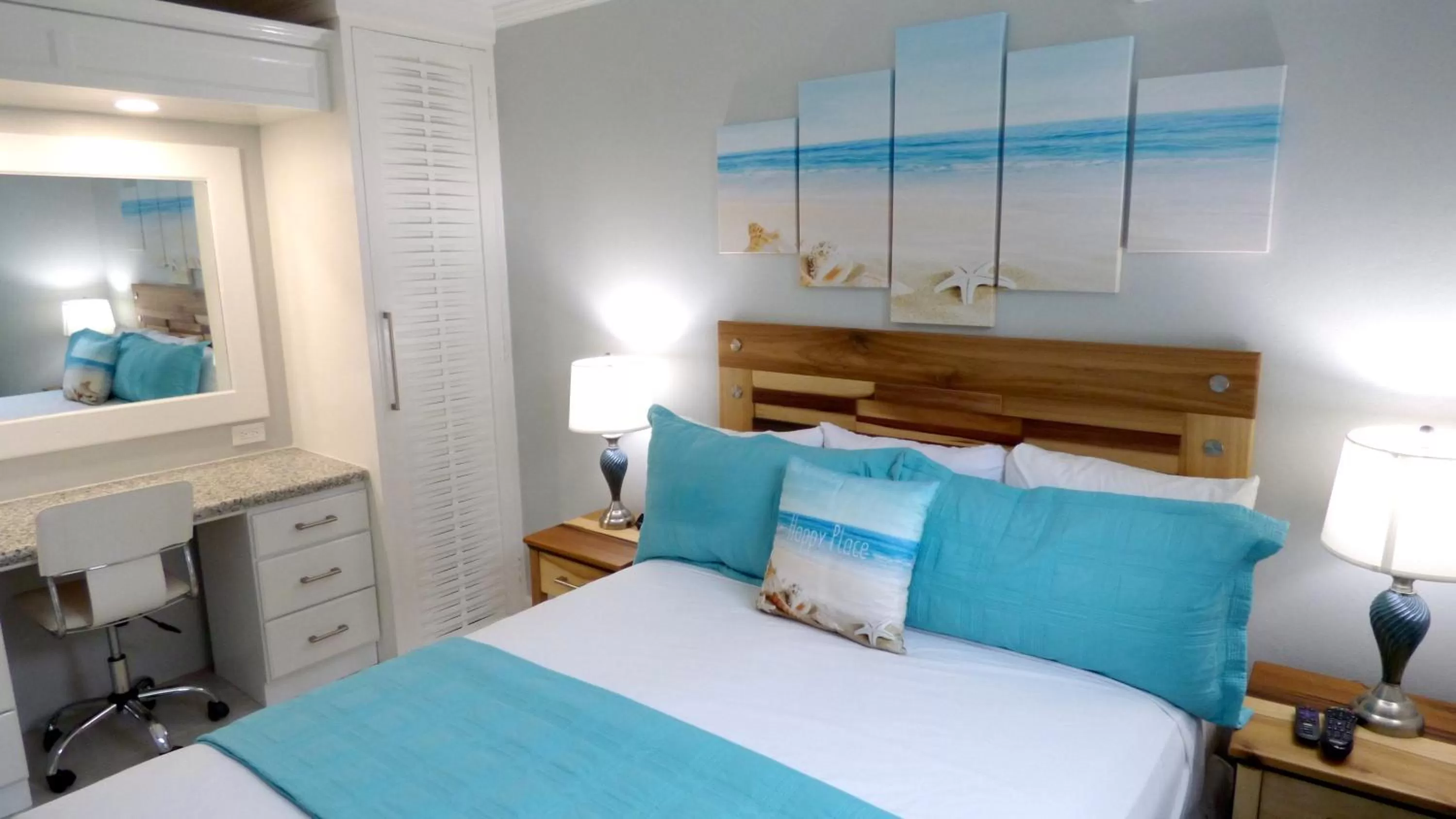 One-Bedroom Apartment in Beach One Bedroom Suite A20