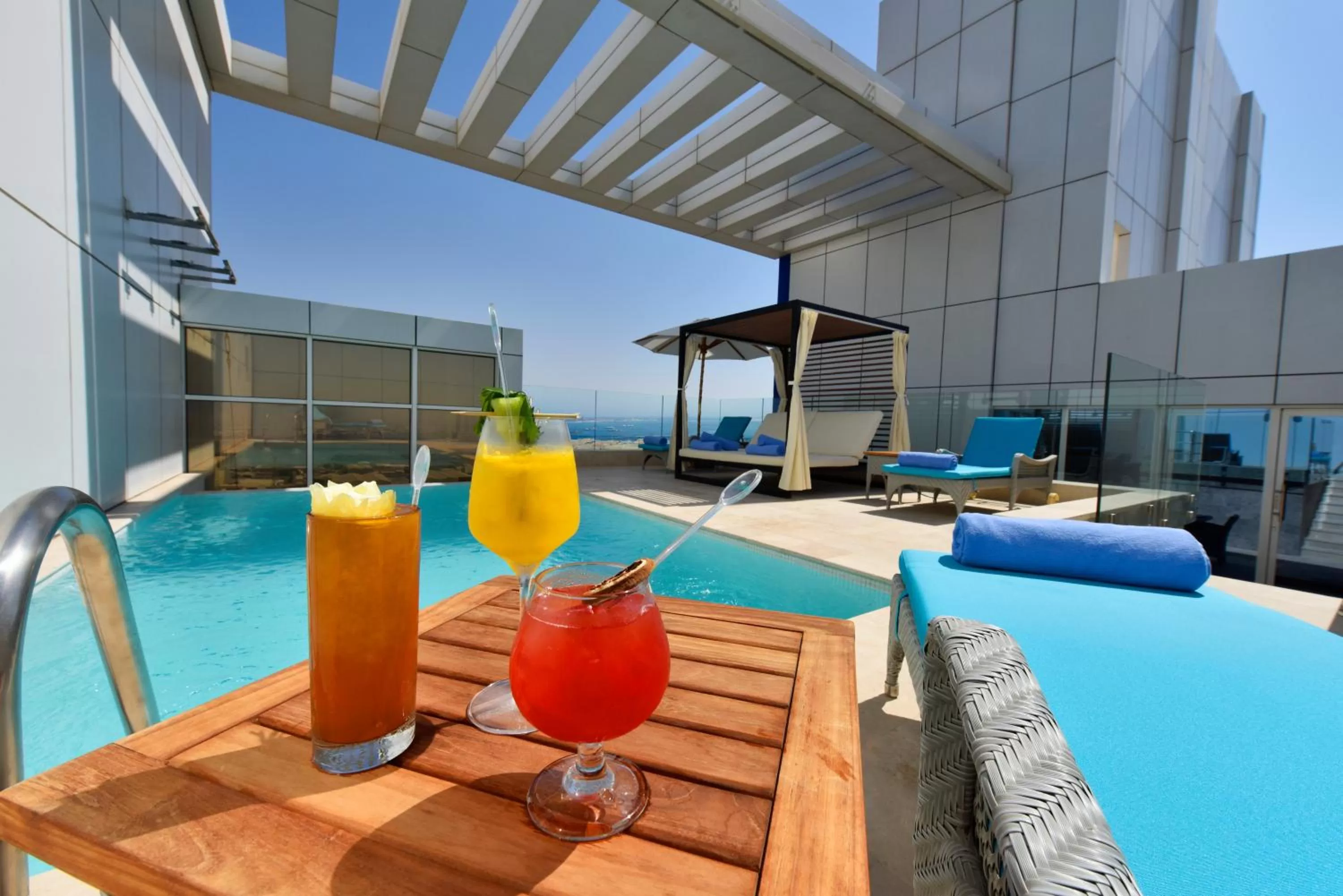 Sky Penthouse with Private Pool in Swiss-Belsuites Admiral Juffair