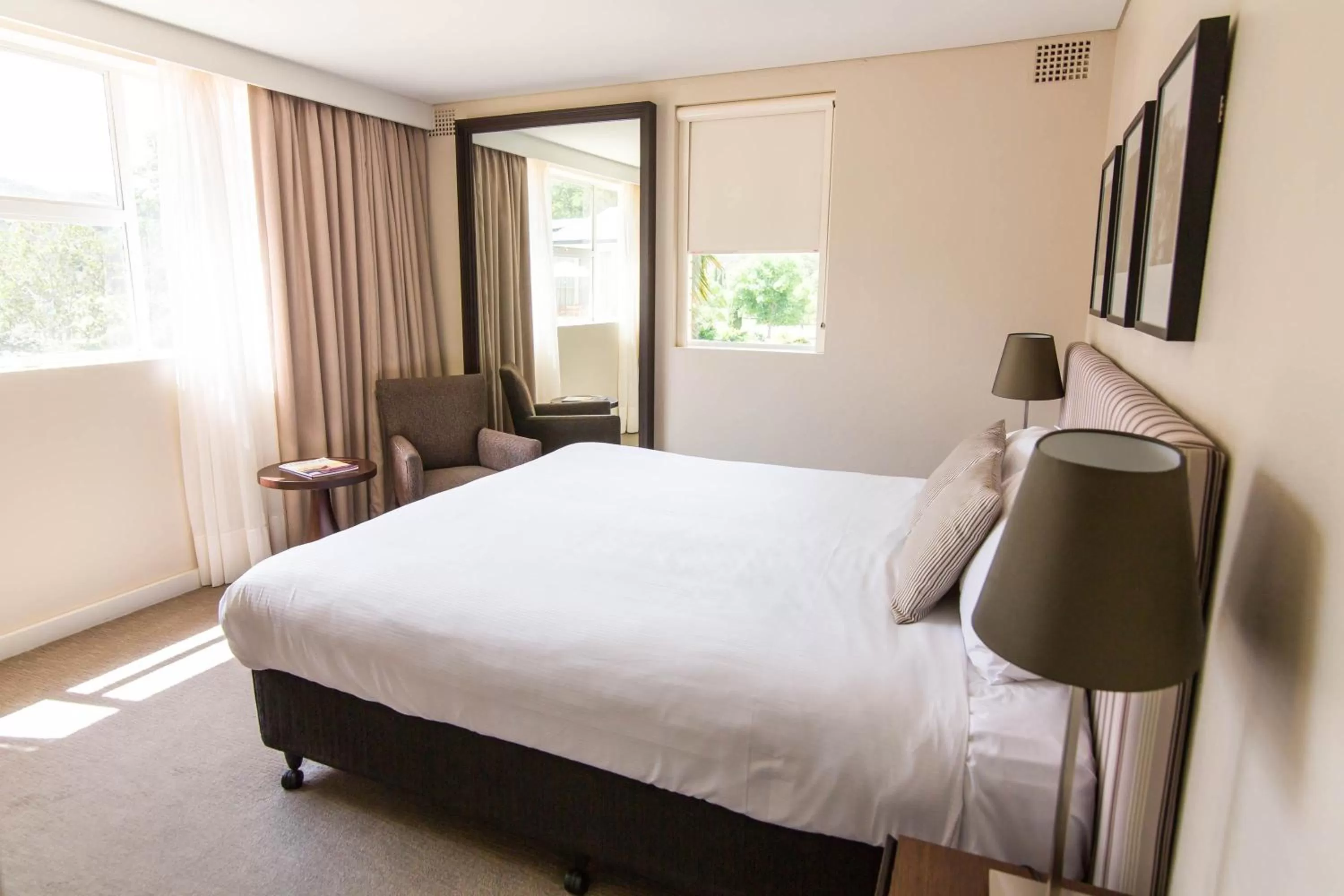 Morton Wing Room in Peppers Craigieburn Resort