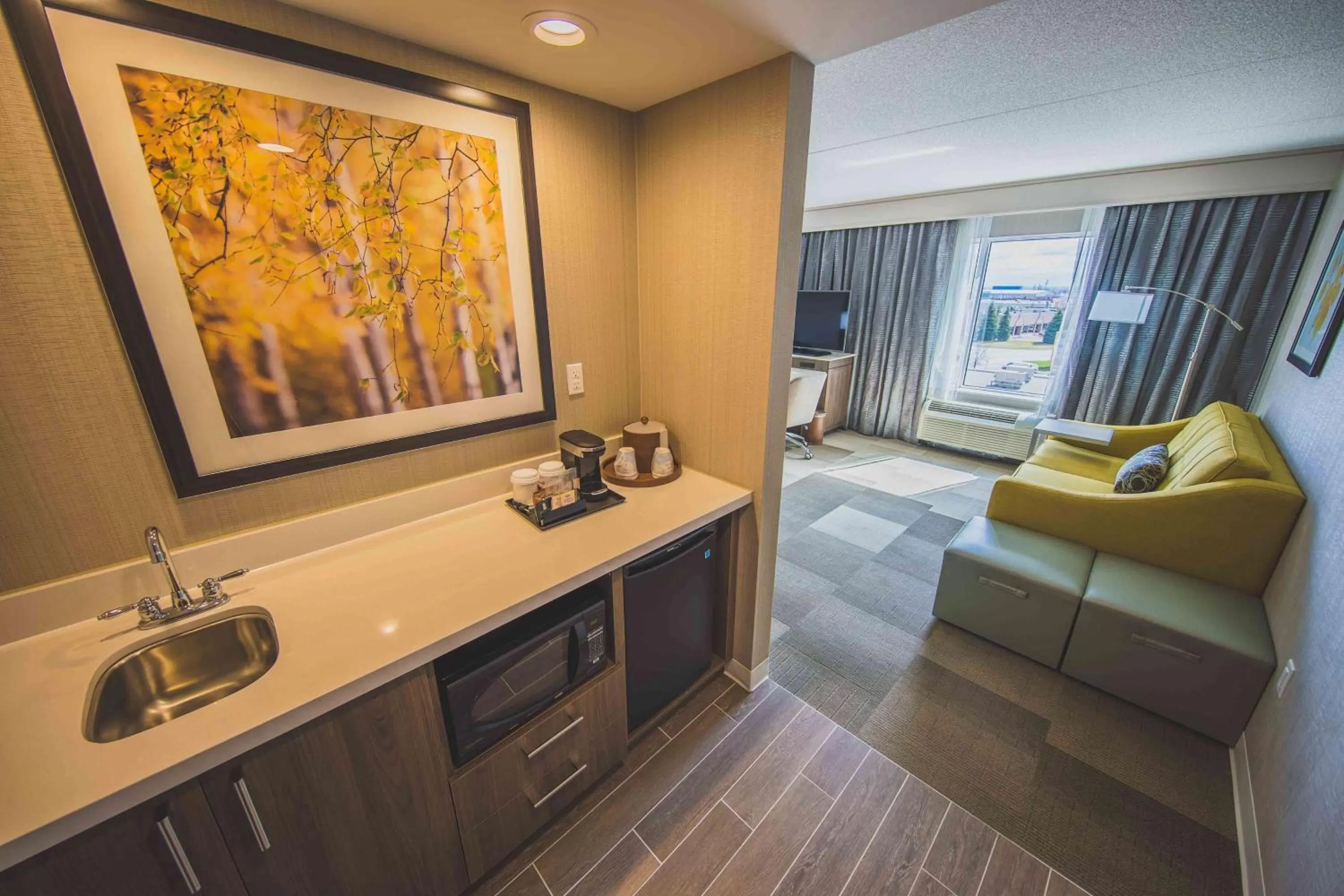 King Studio Suite - Non-Smoking in Hampton Inn & Suites by Hilton Bolton