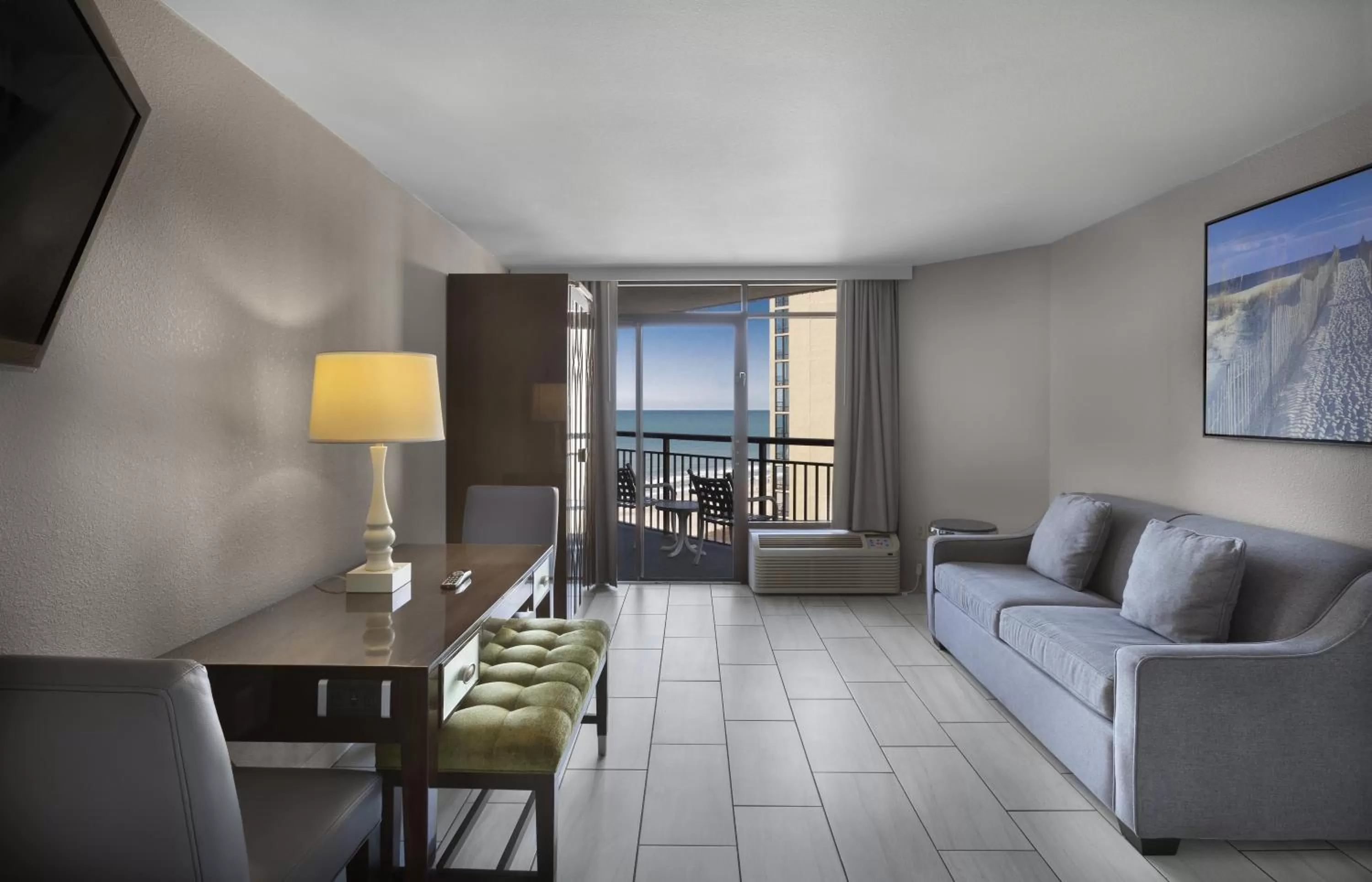 Premium King Suite - Ocean View  in Hotel Blue