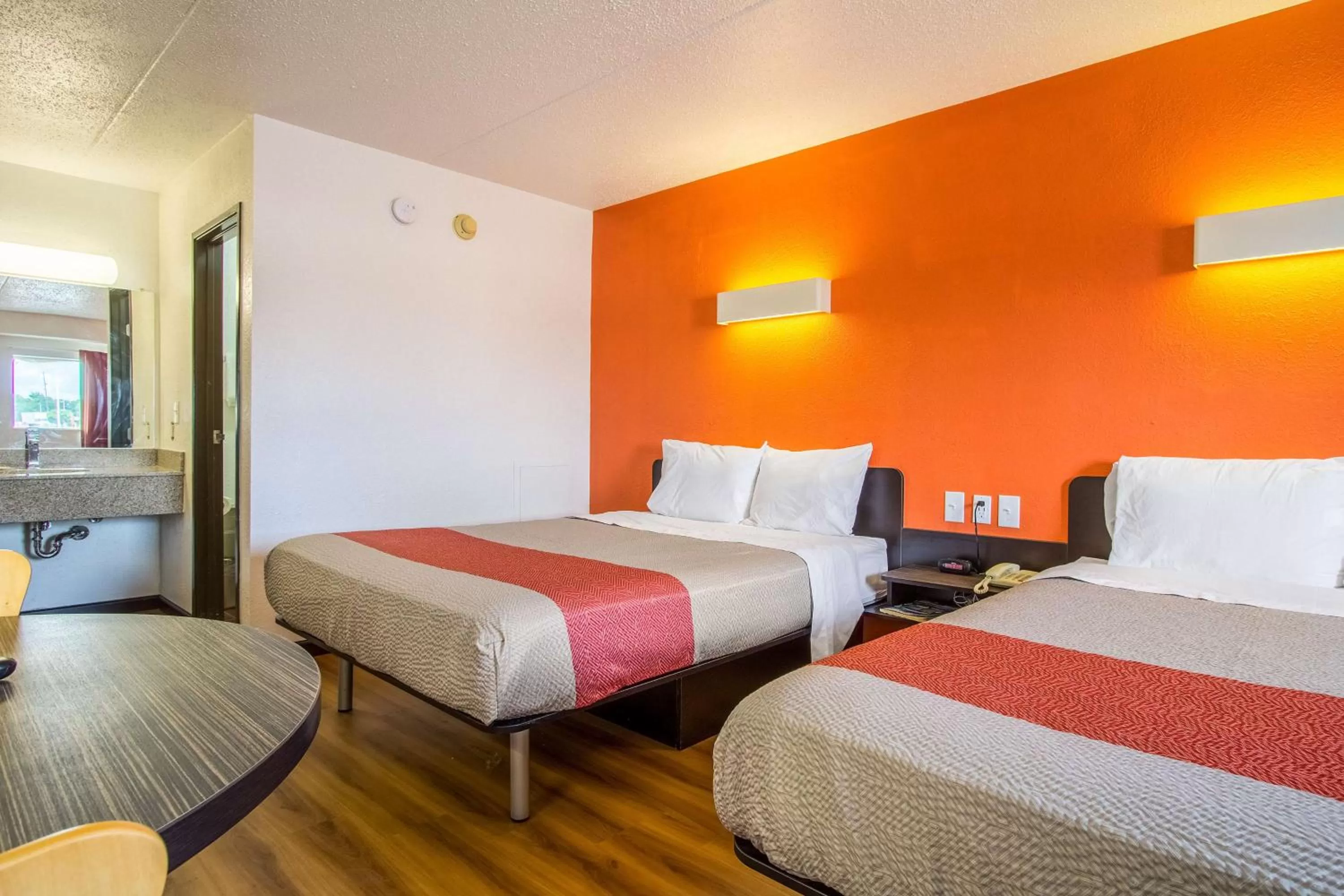 Queen Room with Two Queen Beds - Smoking in Motel 6-Ashland, OH