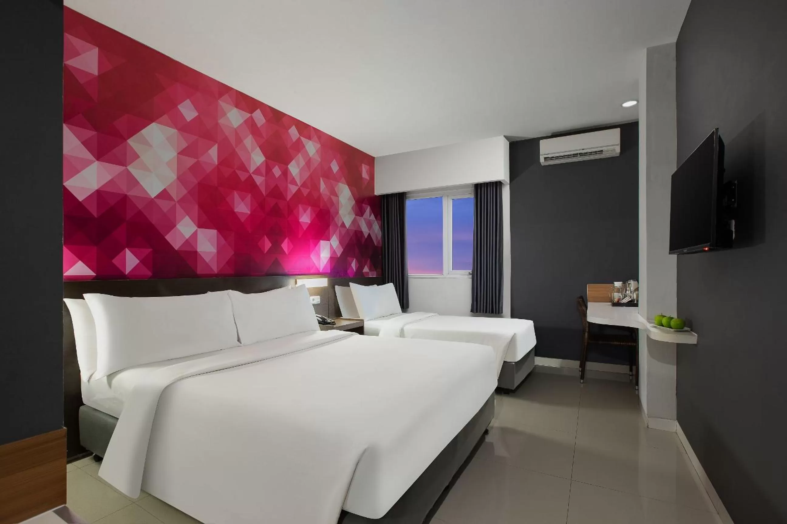 Family Room in favehotel Simpang Lima - Semarang