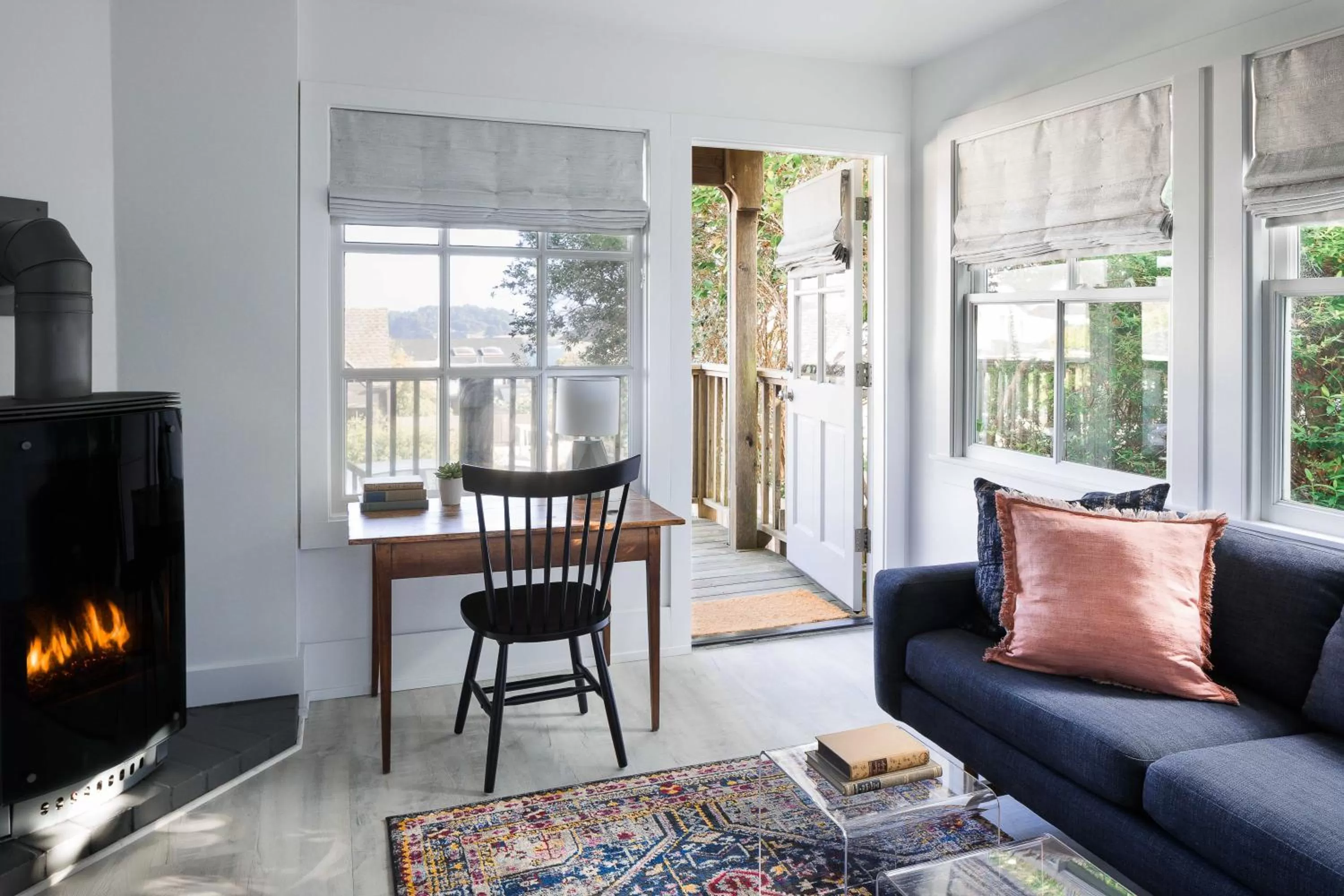 Queen Suite + View at JD House in Inns of Mendocino