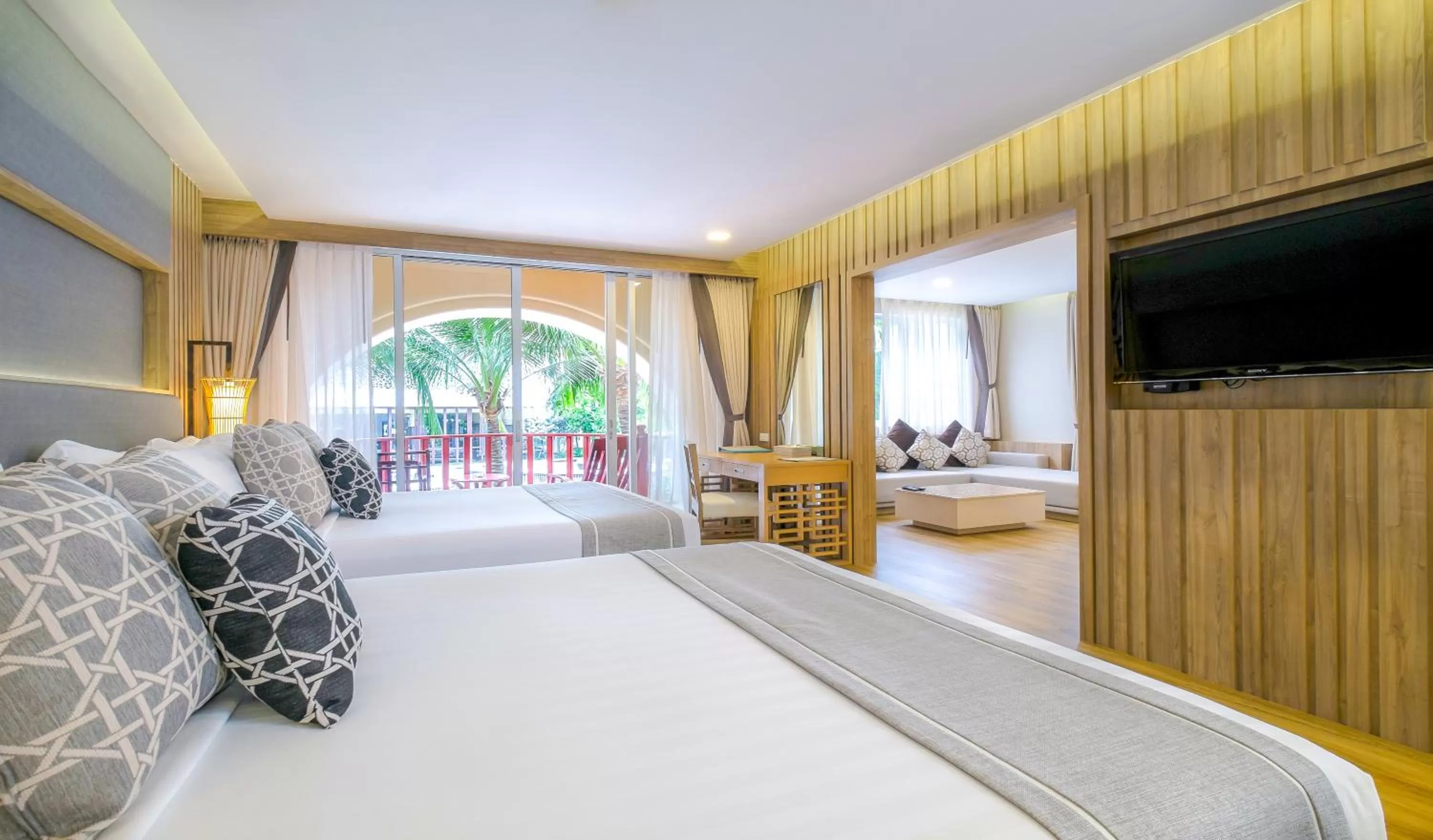 Family Room with Pool Access in Phuket Graceland Resort and Spa
