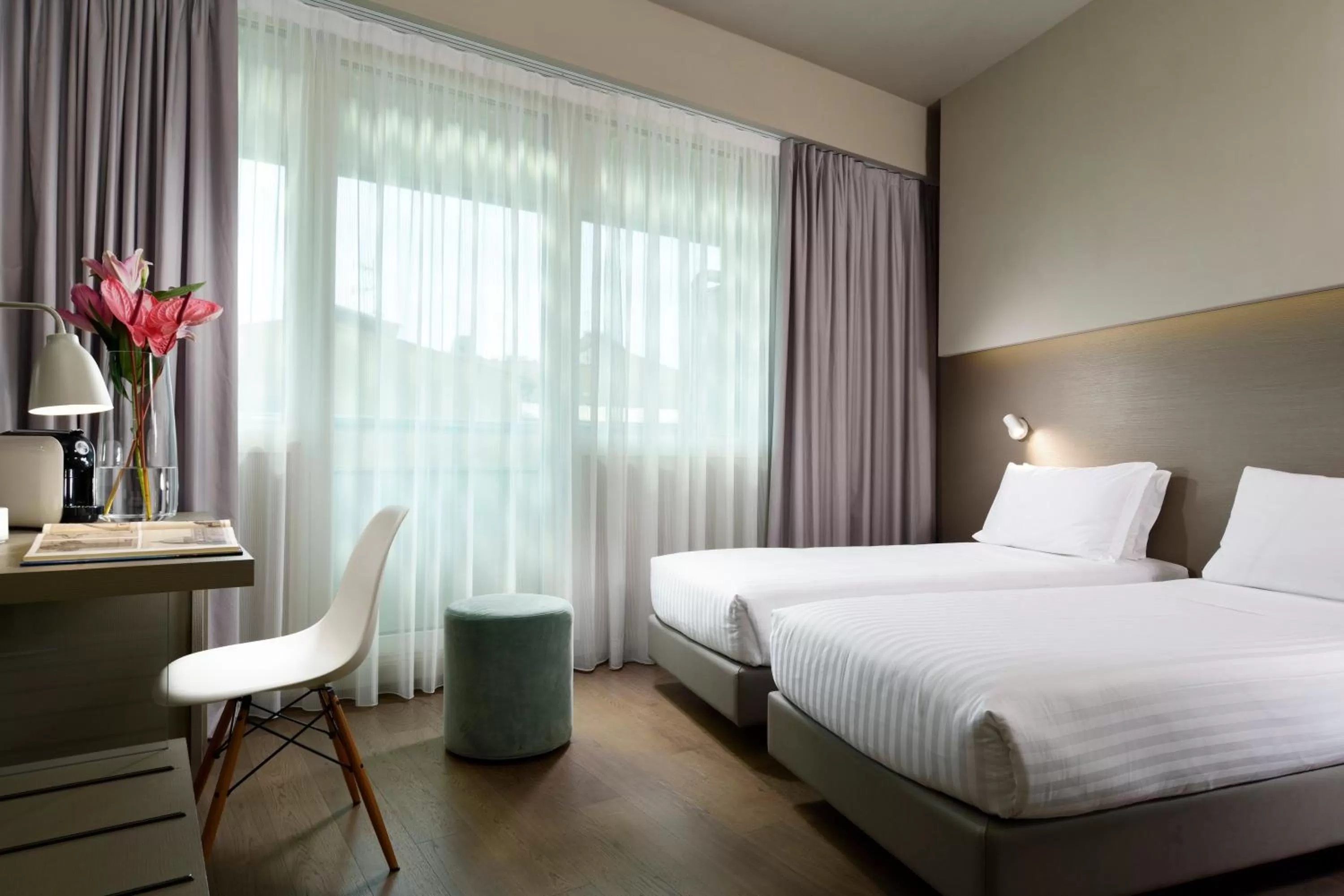 Superior Double or Twin Room in Hotel Glance In Florence