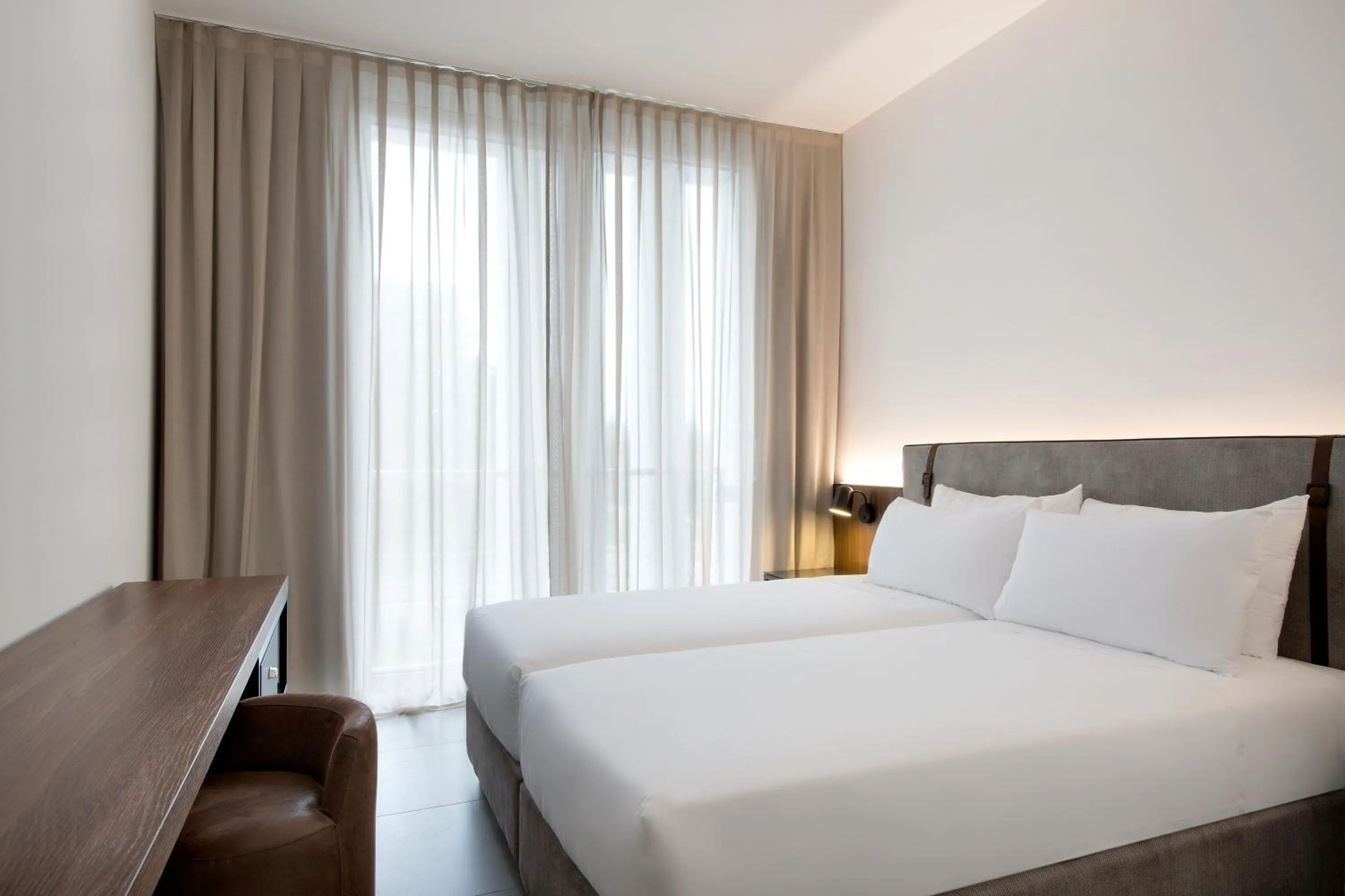 Twin Room in J Hotel