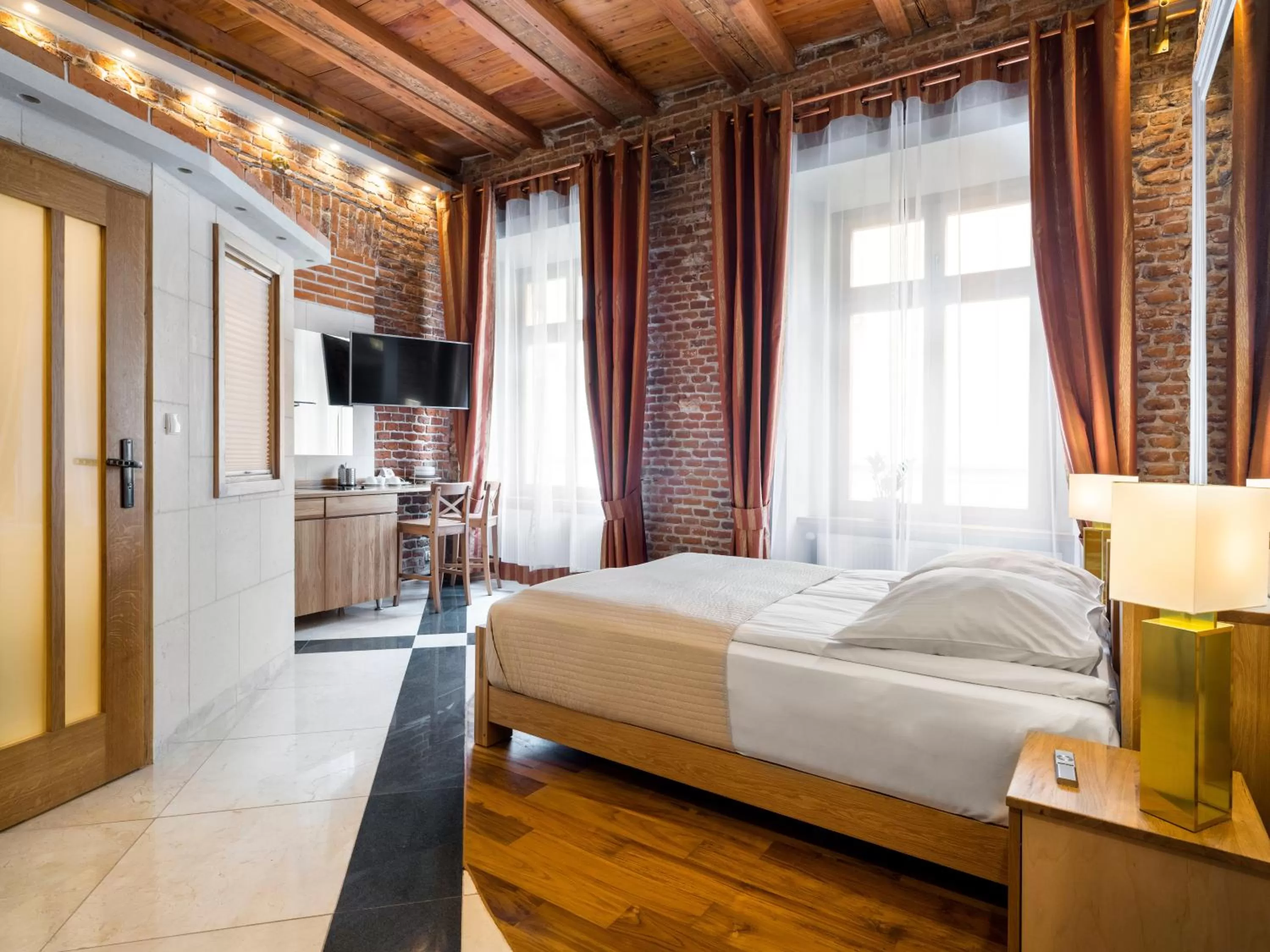 Superior Deluxe Studio in Aparthotel Stare Miasto