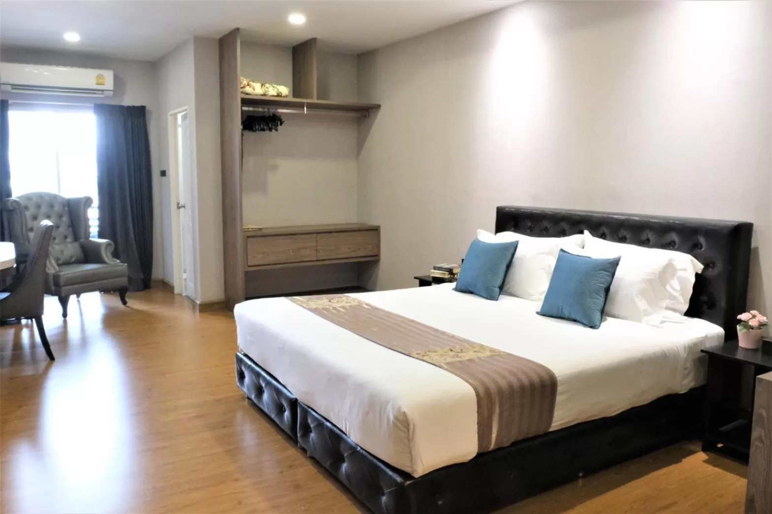 Deluxe Studio in KTK Pattaya Hotel & Residence