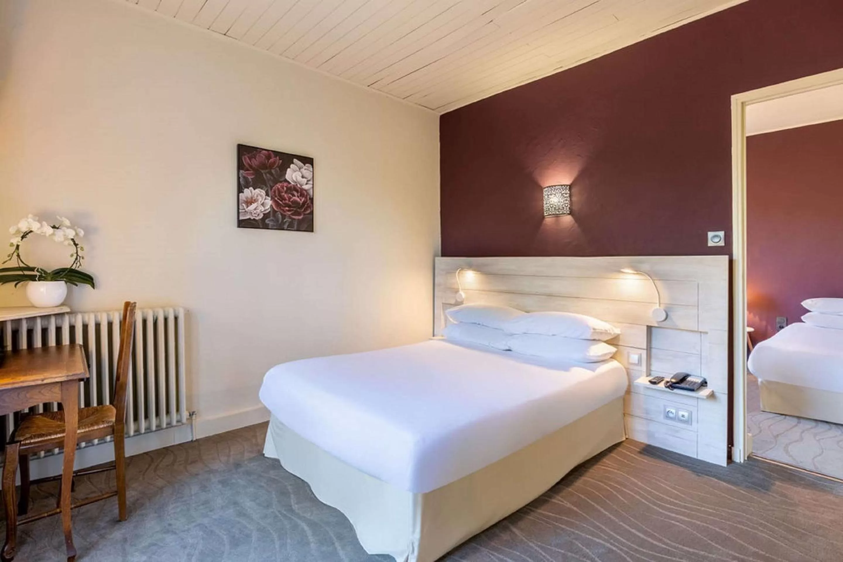 Family Room with Balcony in Best Western Le Val Majour